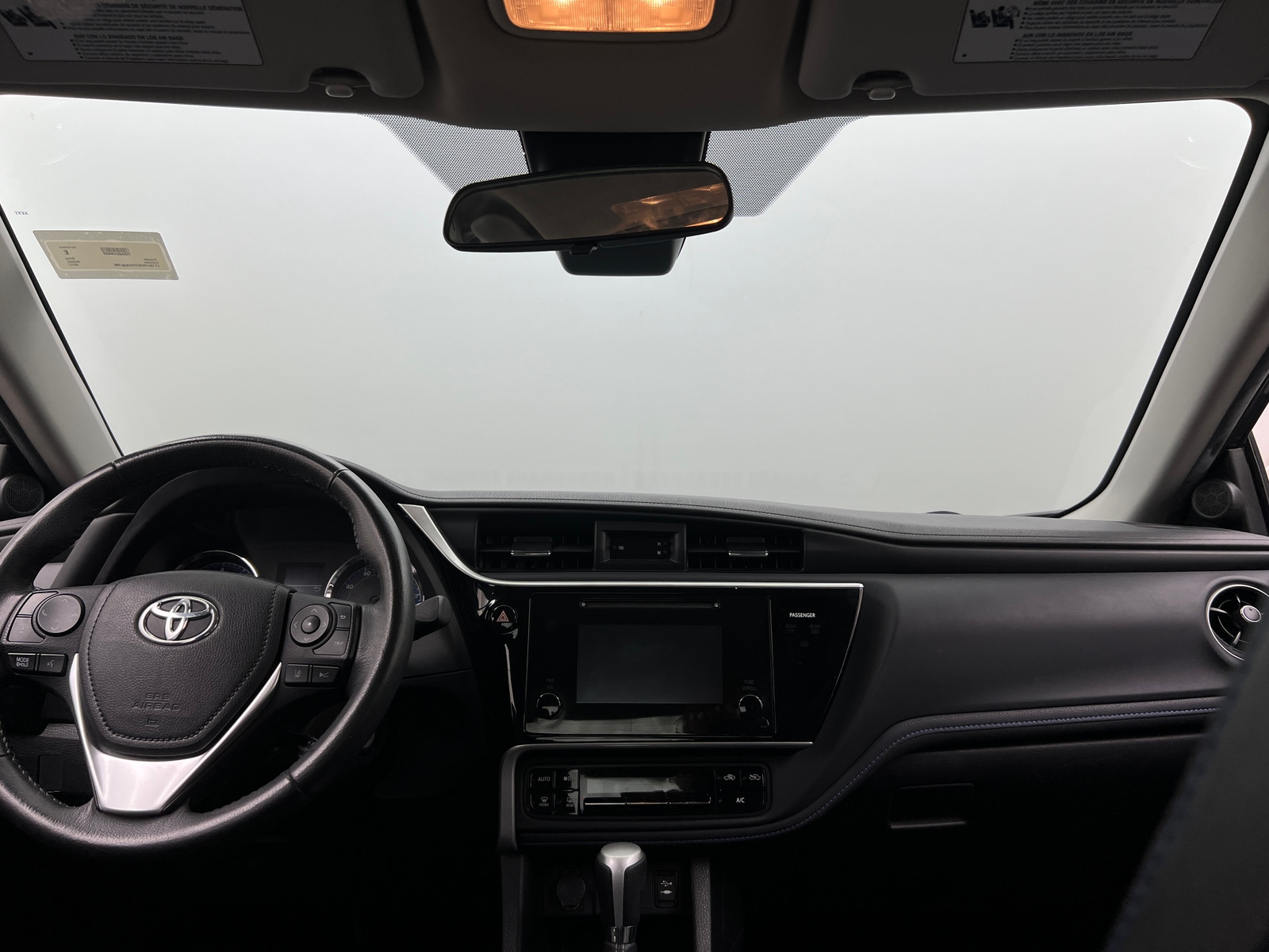 Thumbnail: 2017 Toyota Corolla - 3