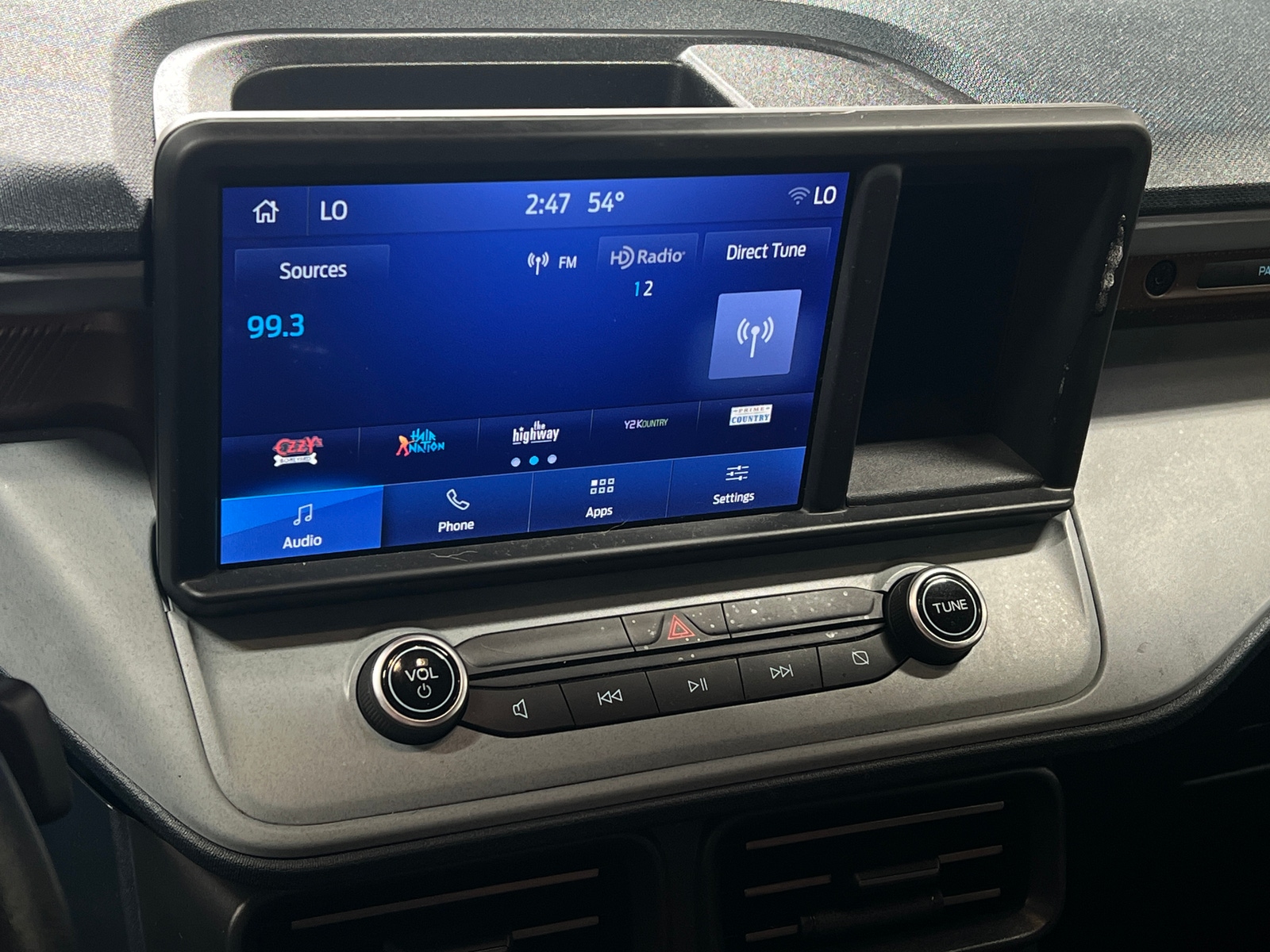 Thumbnail: 2022 Ford Maverick - 4