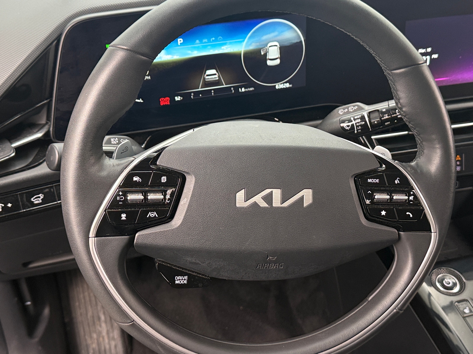 Thumbnail: 2023 Kia Niro - 5