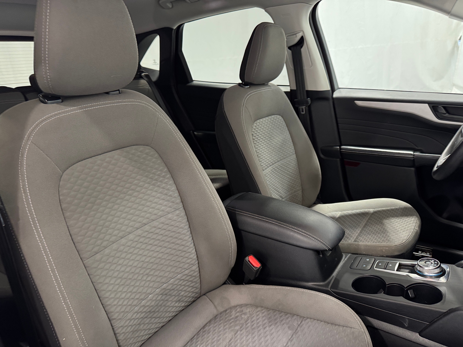 Thumbnail: 2022 Ford Escape - 2