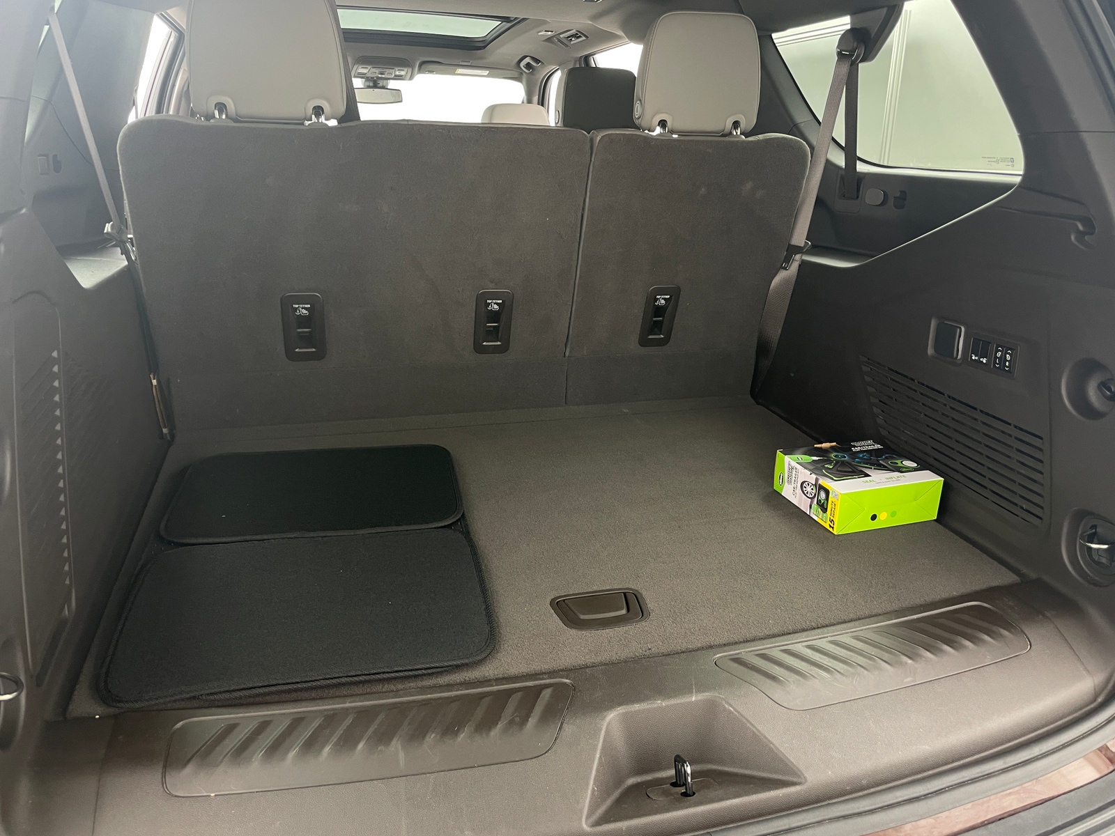 Thumbnail: 2022 Chevrolet Suburban - 6