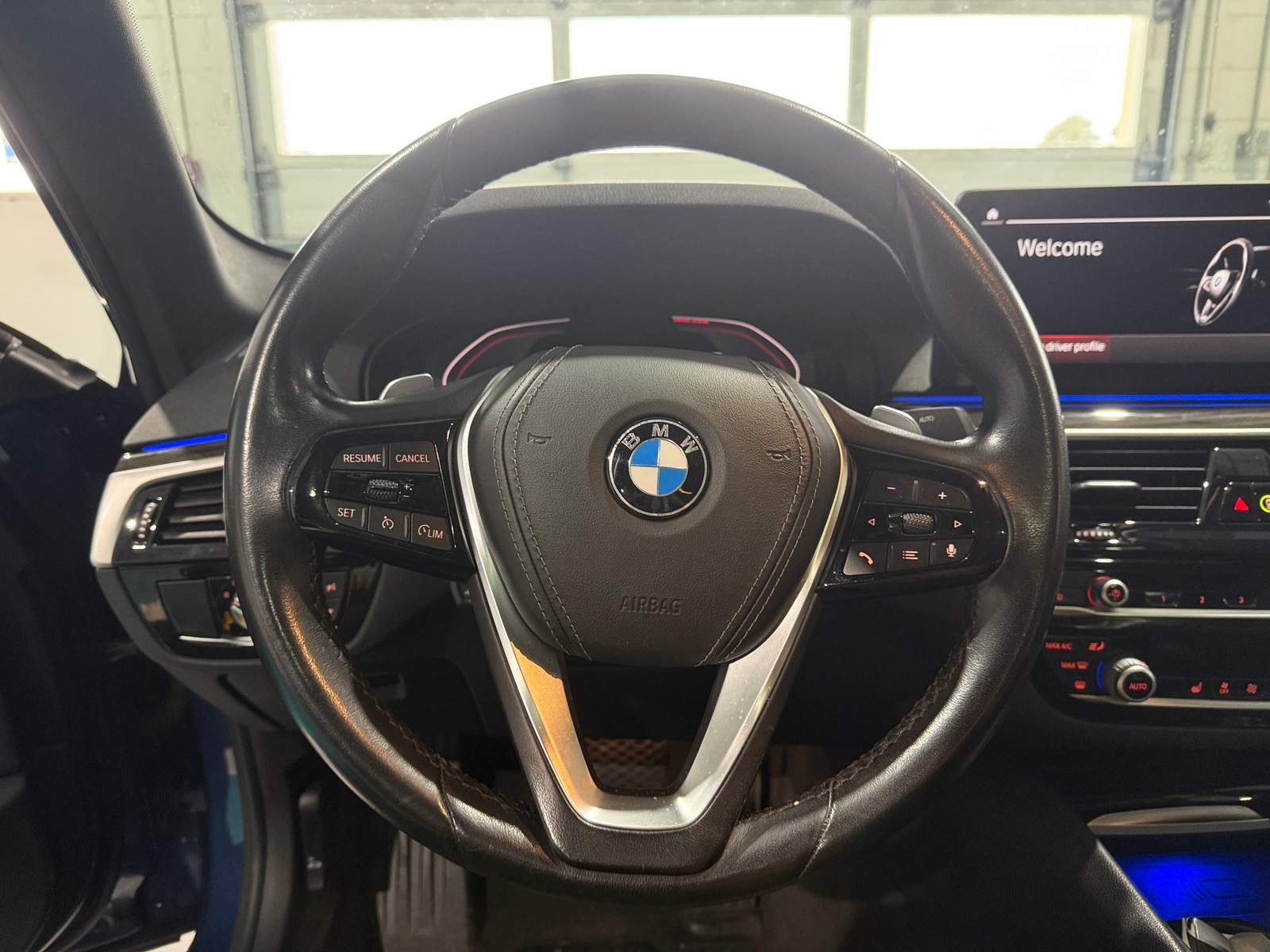 Thumbnail: 2021 BMW 5 Series - 4