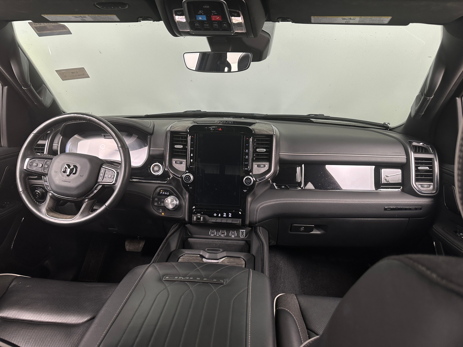 Thumbnail: 2025 RAM 1500 - 2