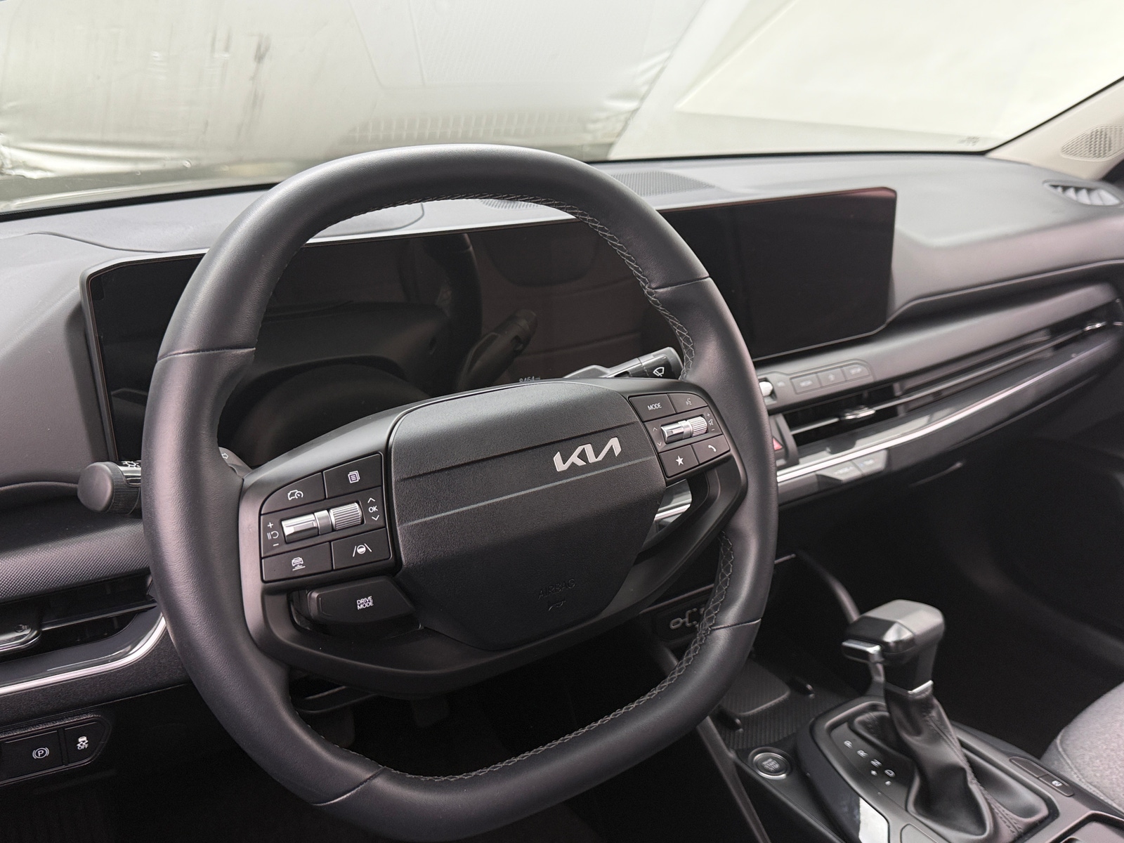 Thumbnail: 2025 Kia K4 - 5