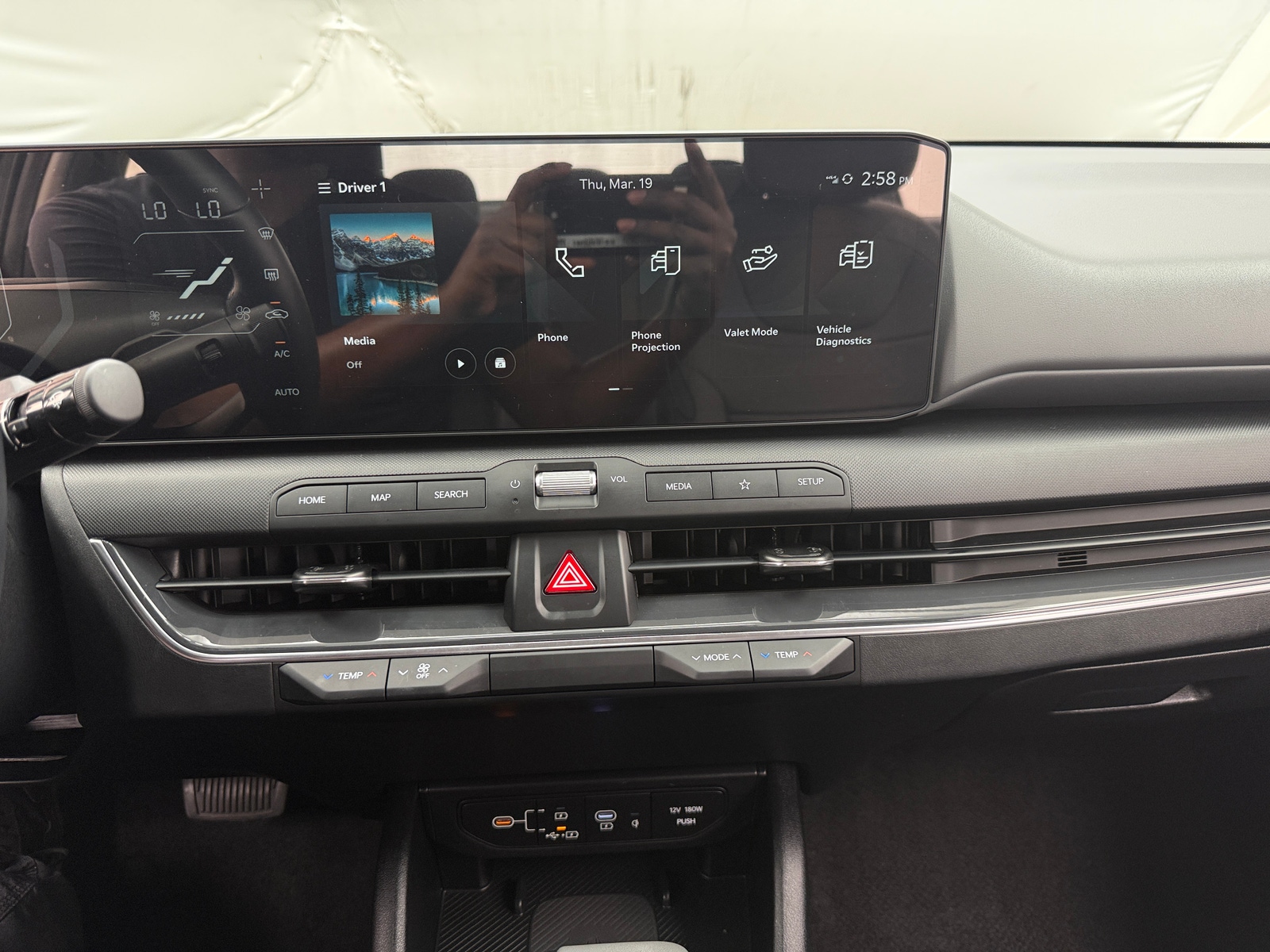 Thumbnail: 2025 Kia K4 - 4