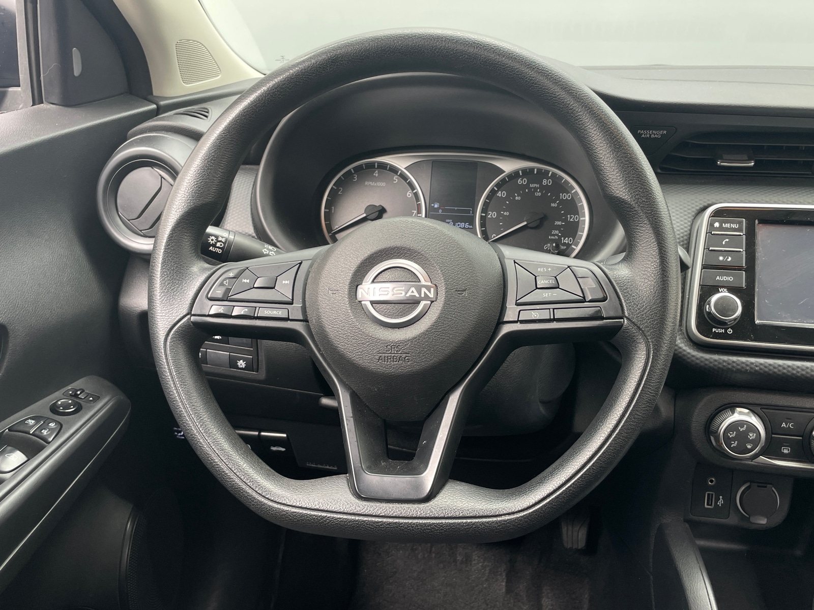 Thumbnail: 2023 Nissan Kicks - 5