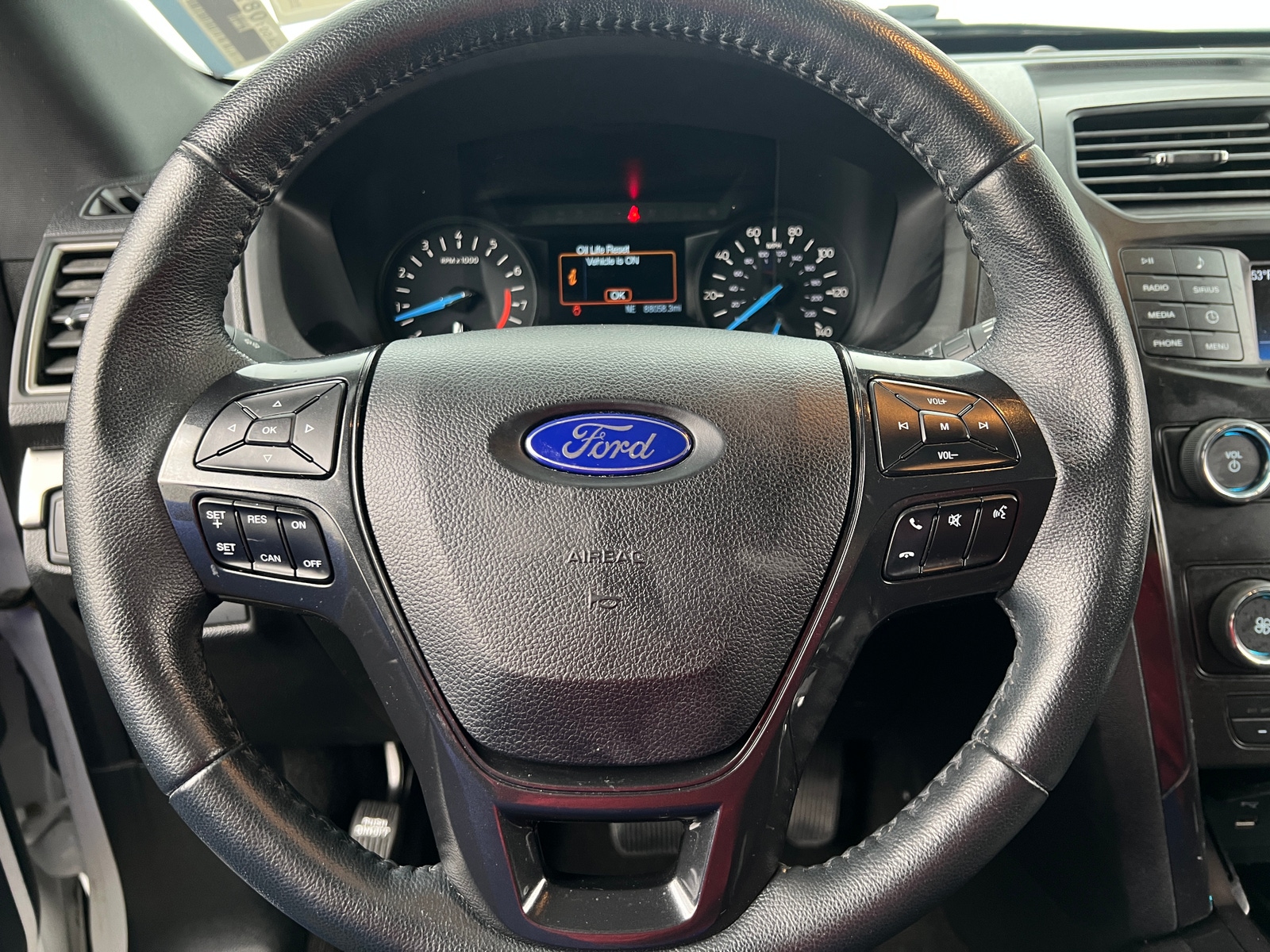 Thumbnail: 2019 Ford Explorer - 5