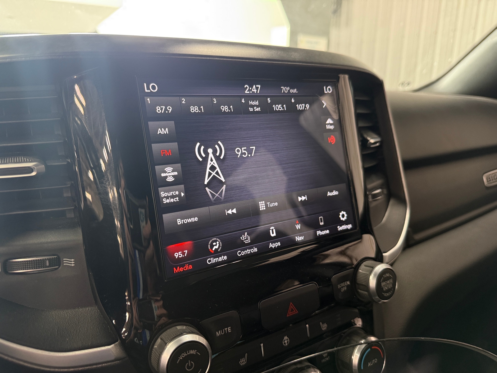 Thumbnail: 2020 RAM 1500 - 4