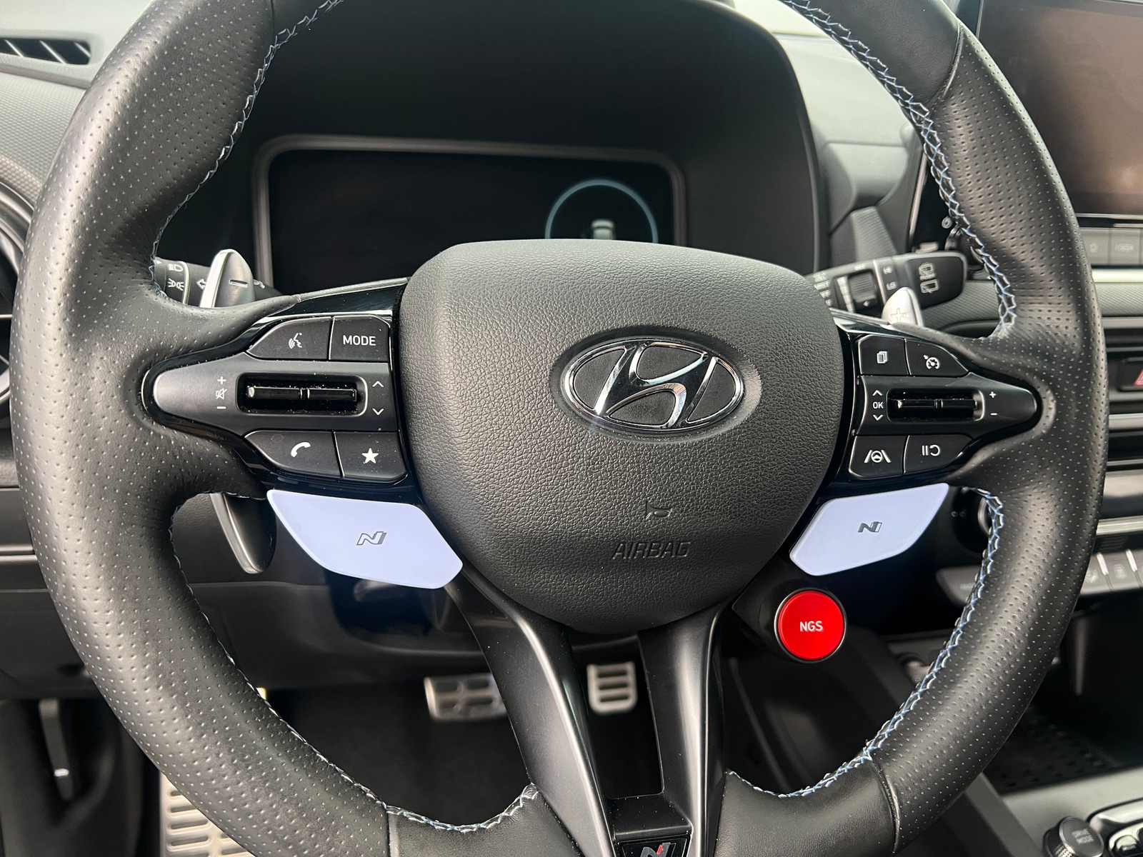 Thumbnail: 2023 Hyundai Kona - 4
