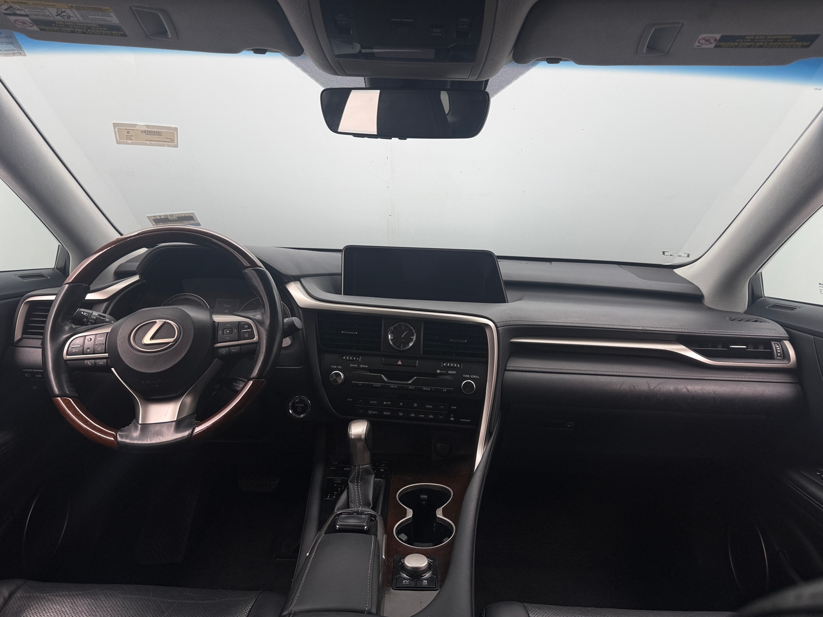 Thumbnail: 2019 Lexus RX - 3