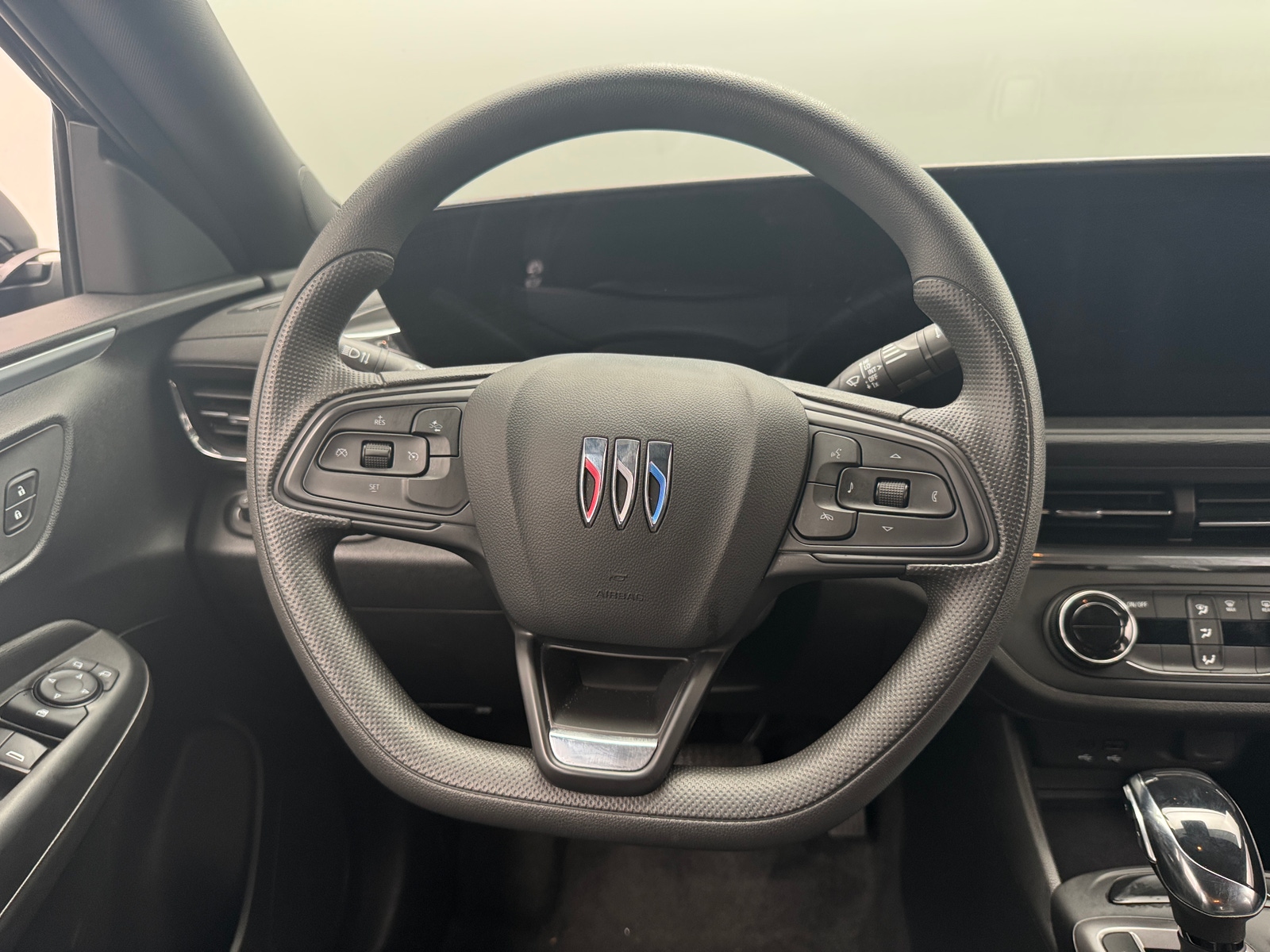 Thumbnail: 2025 Buick Envista - 5