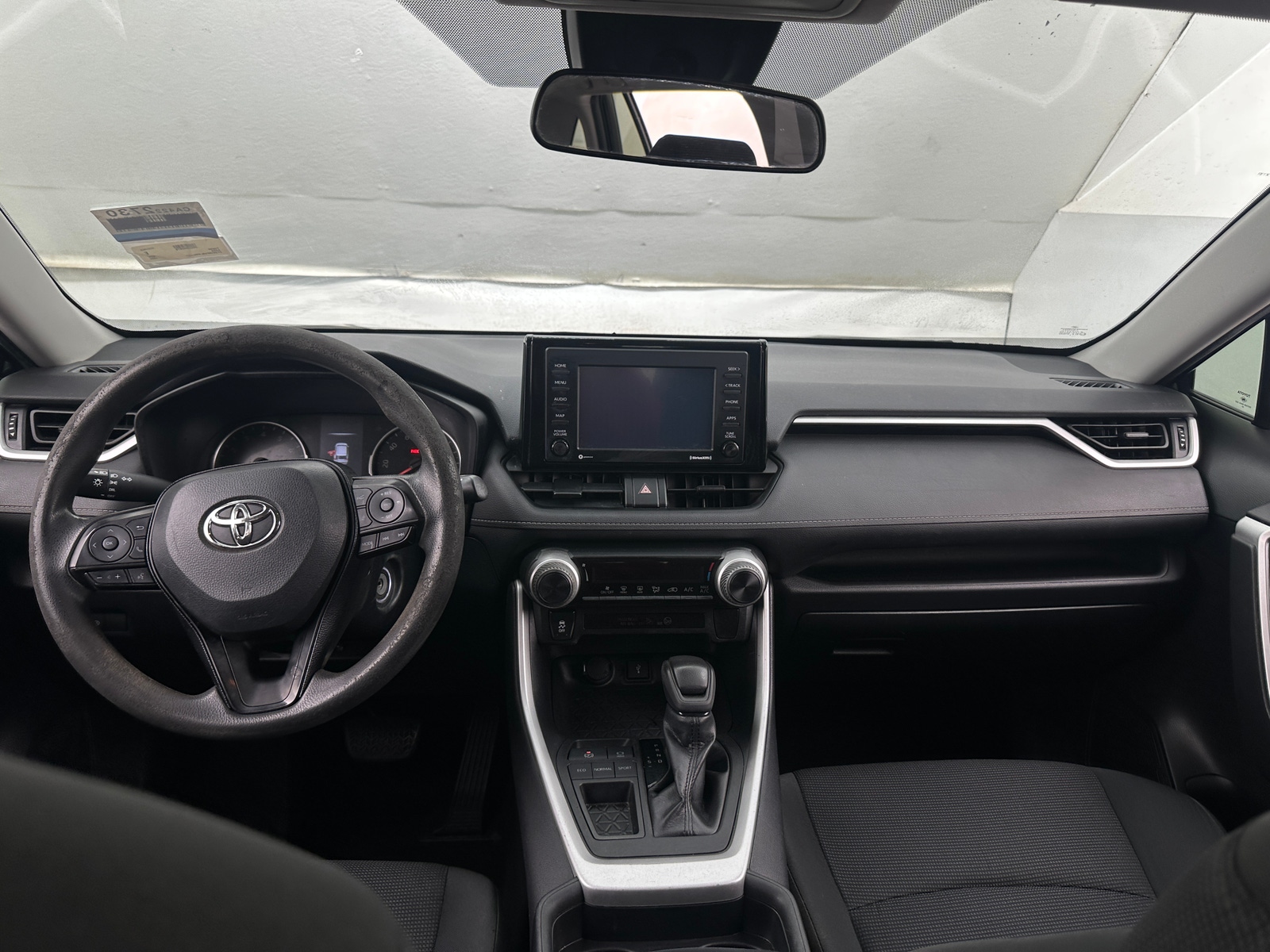 Thumbnail: 2020 Toyota RAV4 - 3