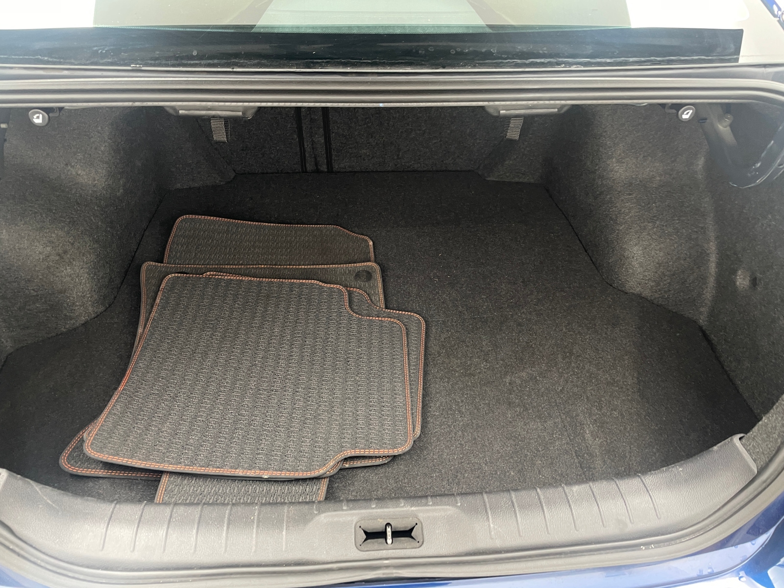 Thumbnail: 2020 Nissan Altima - 7