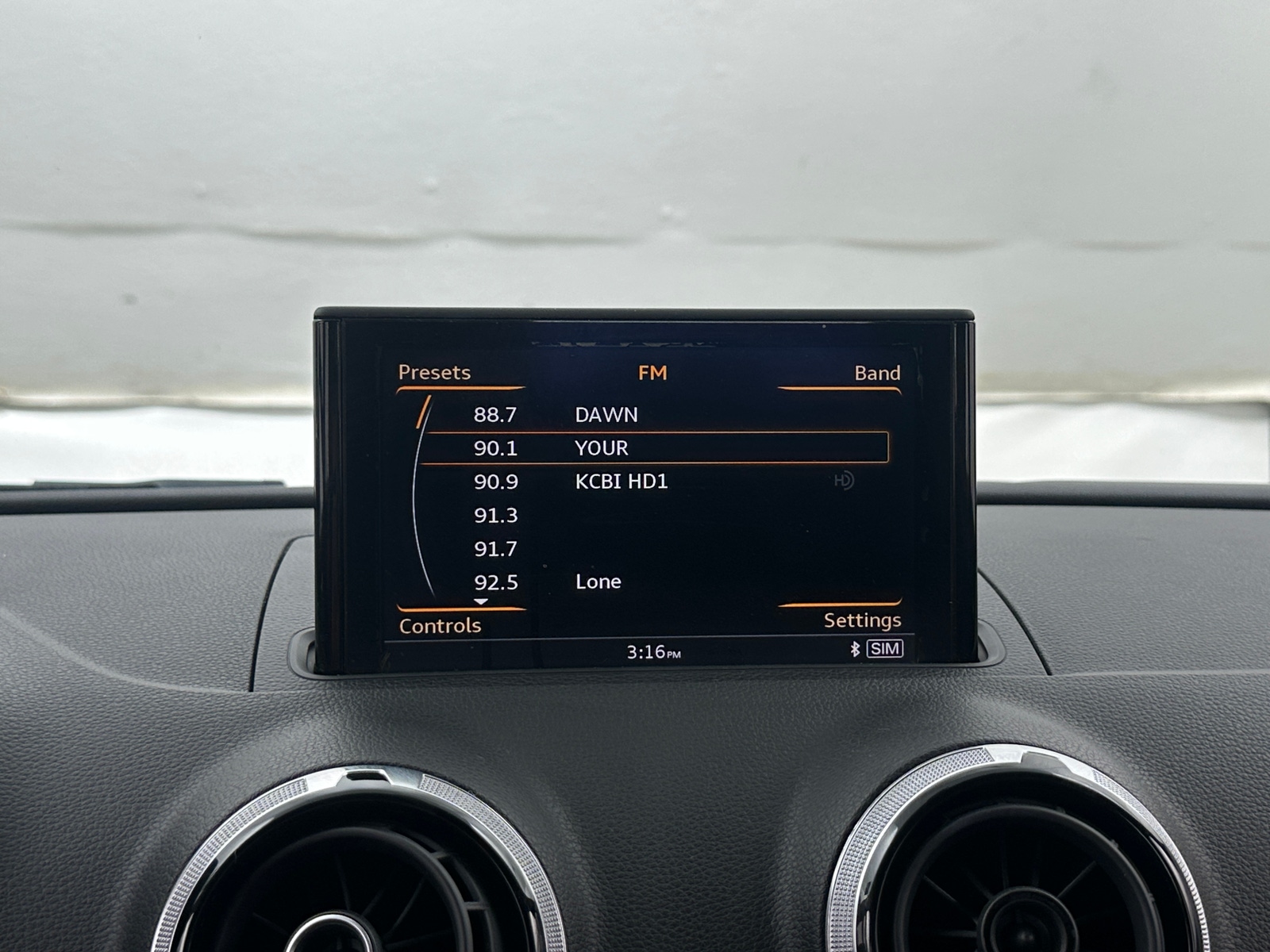 Thumbnail: 2015 Audi A3 - 3