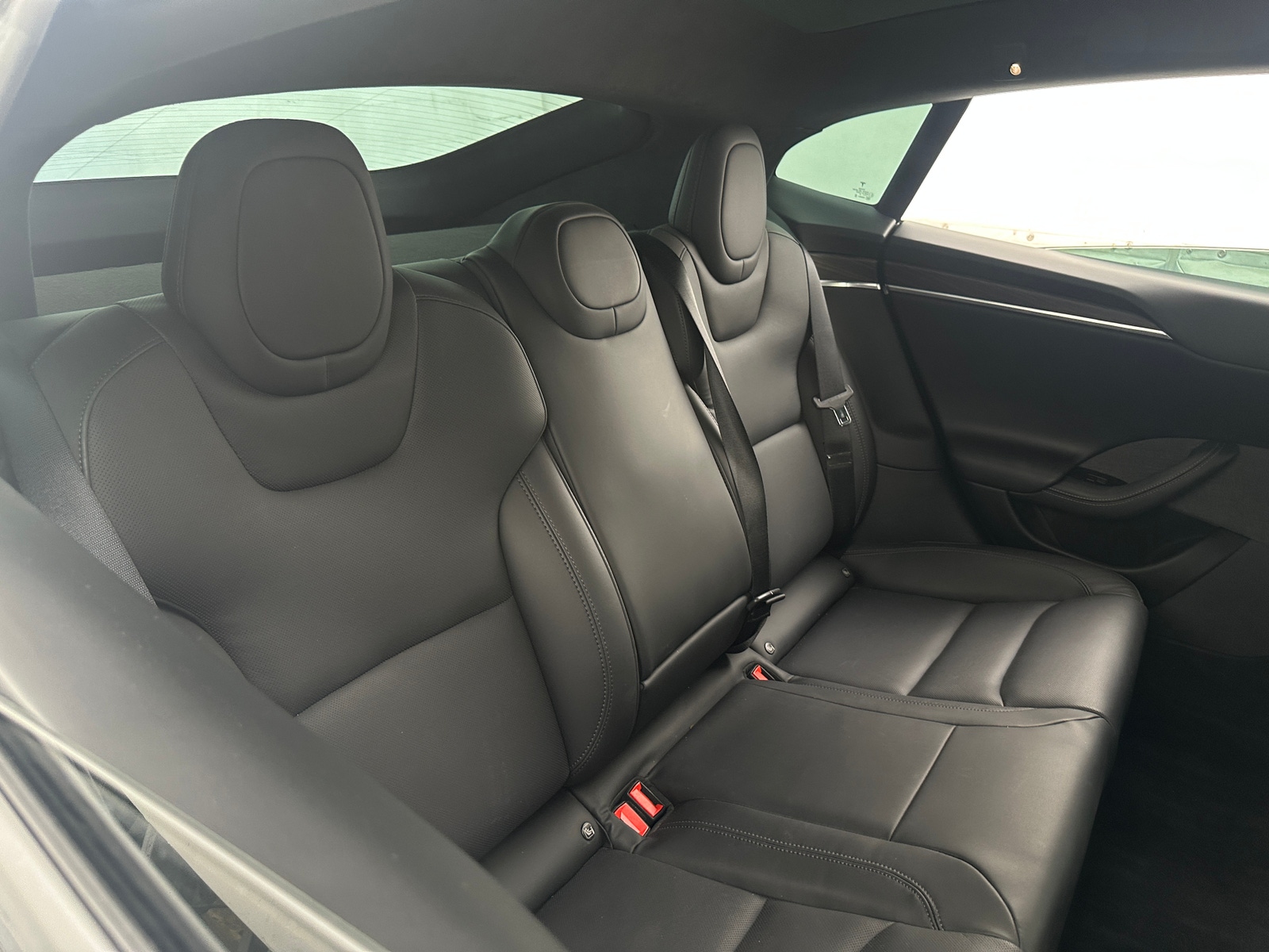 Thumbnail: 2022 Tesla Model S - 5