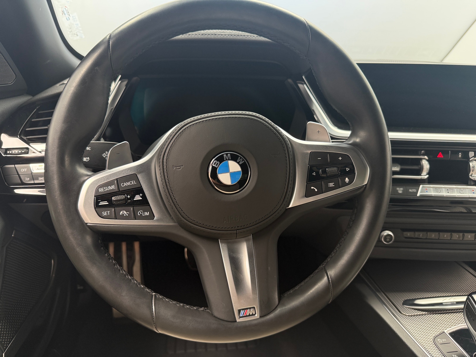 Thumbnail: 2022 BMW Z4 - 3