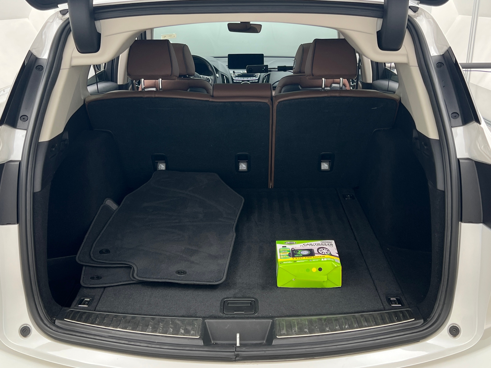 Thumbnail: 2023 Acura RDX - 6