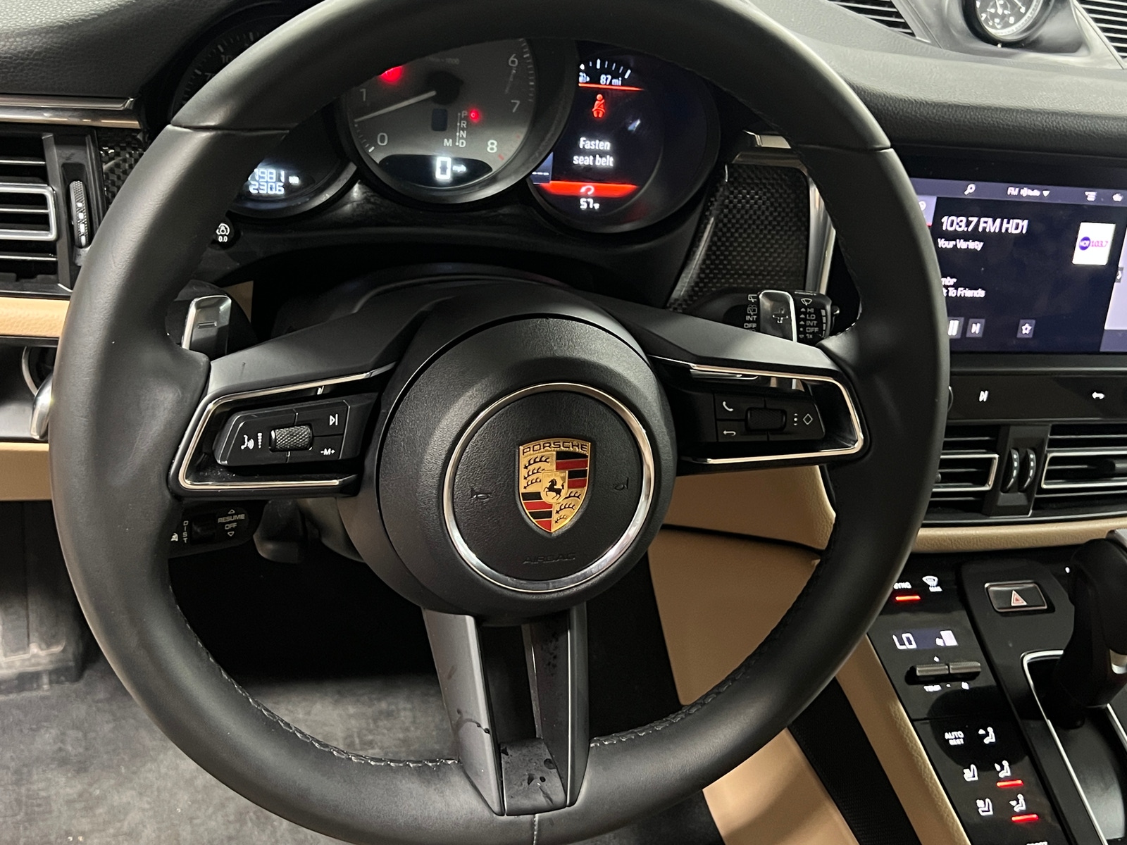 Thumbnail: 2025 Porsche Macan - 4