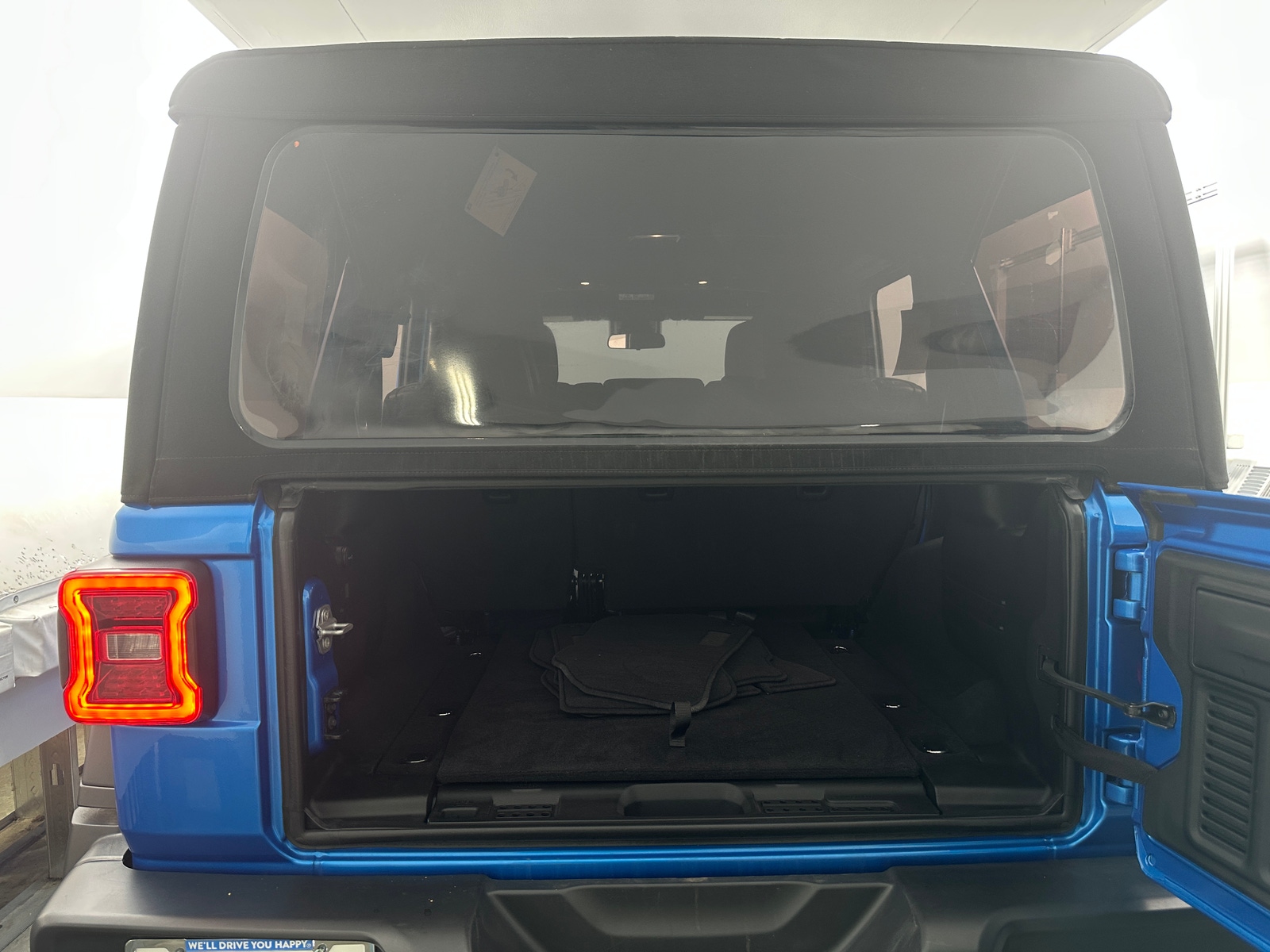 Thumbnail: 2024 Jeep Wrangler - 7