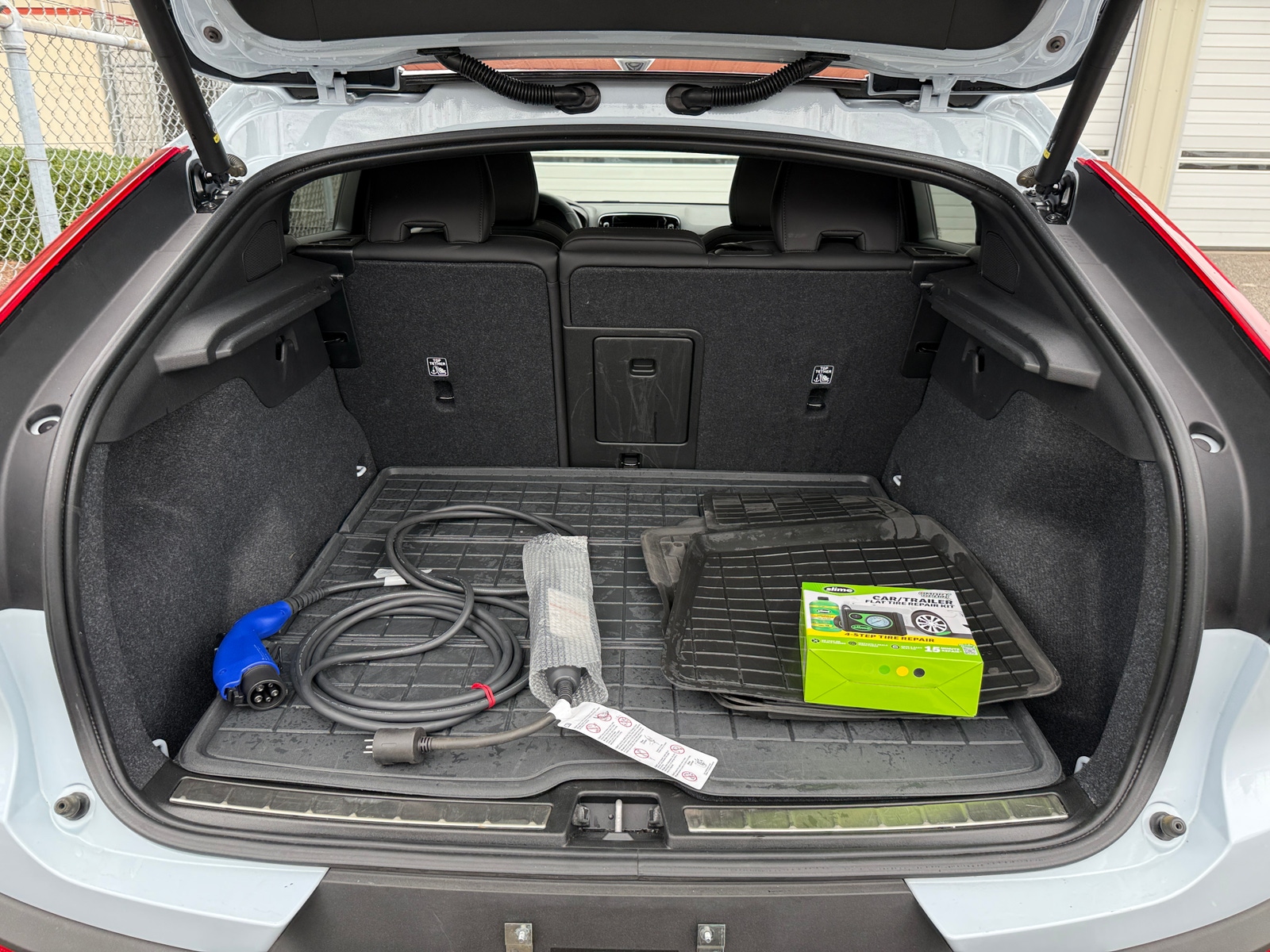 Thumbnail: 2024 Volvo C40 - 7