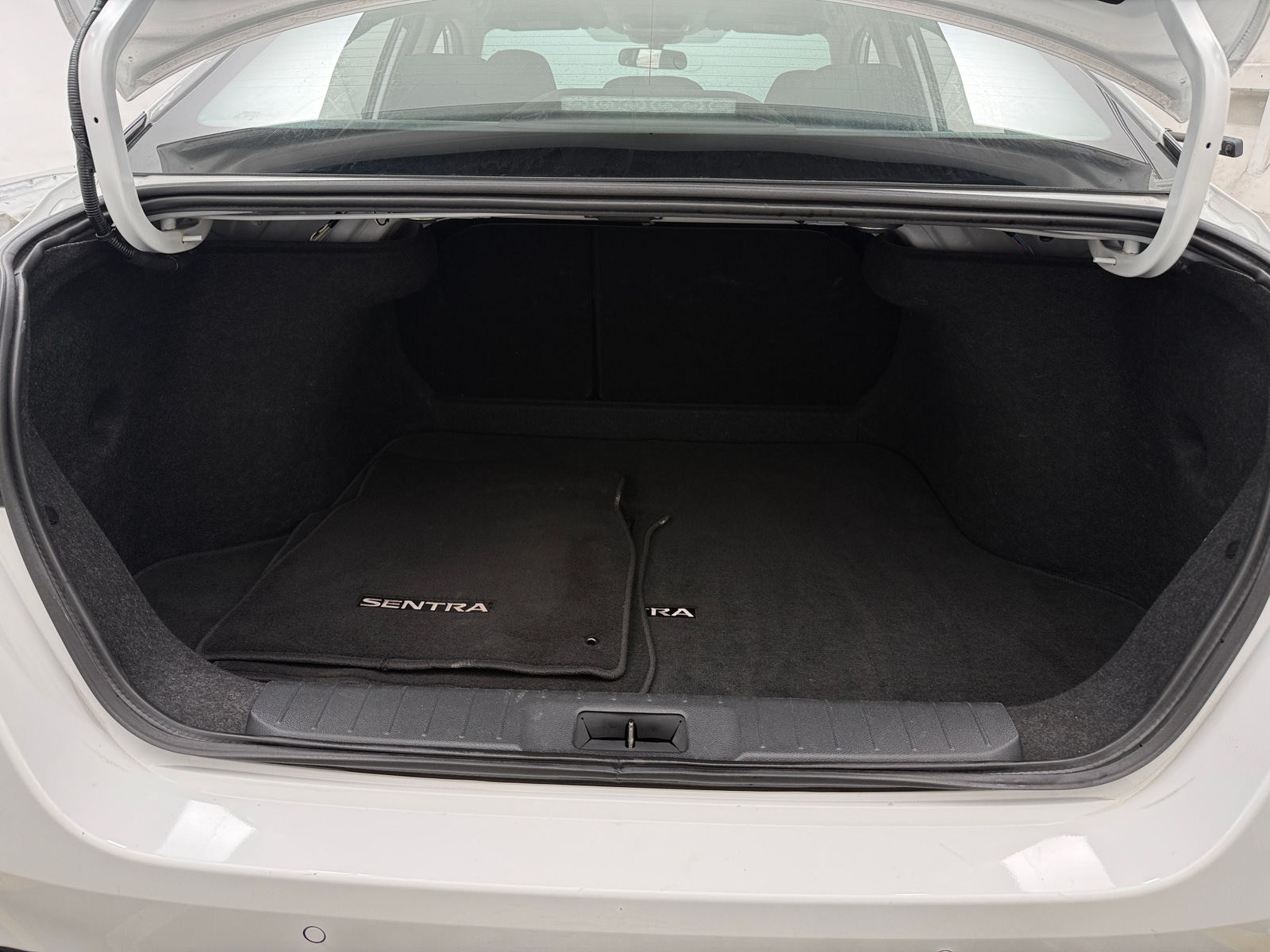 Thumbnail: 2025 Nissan Sentra - 7