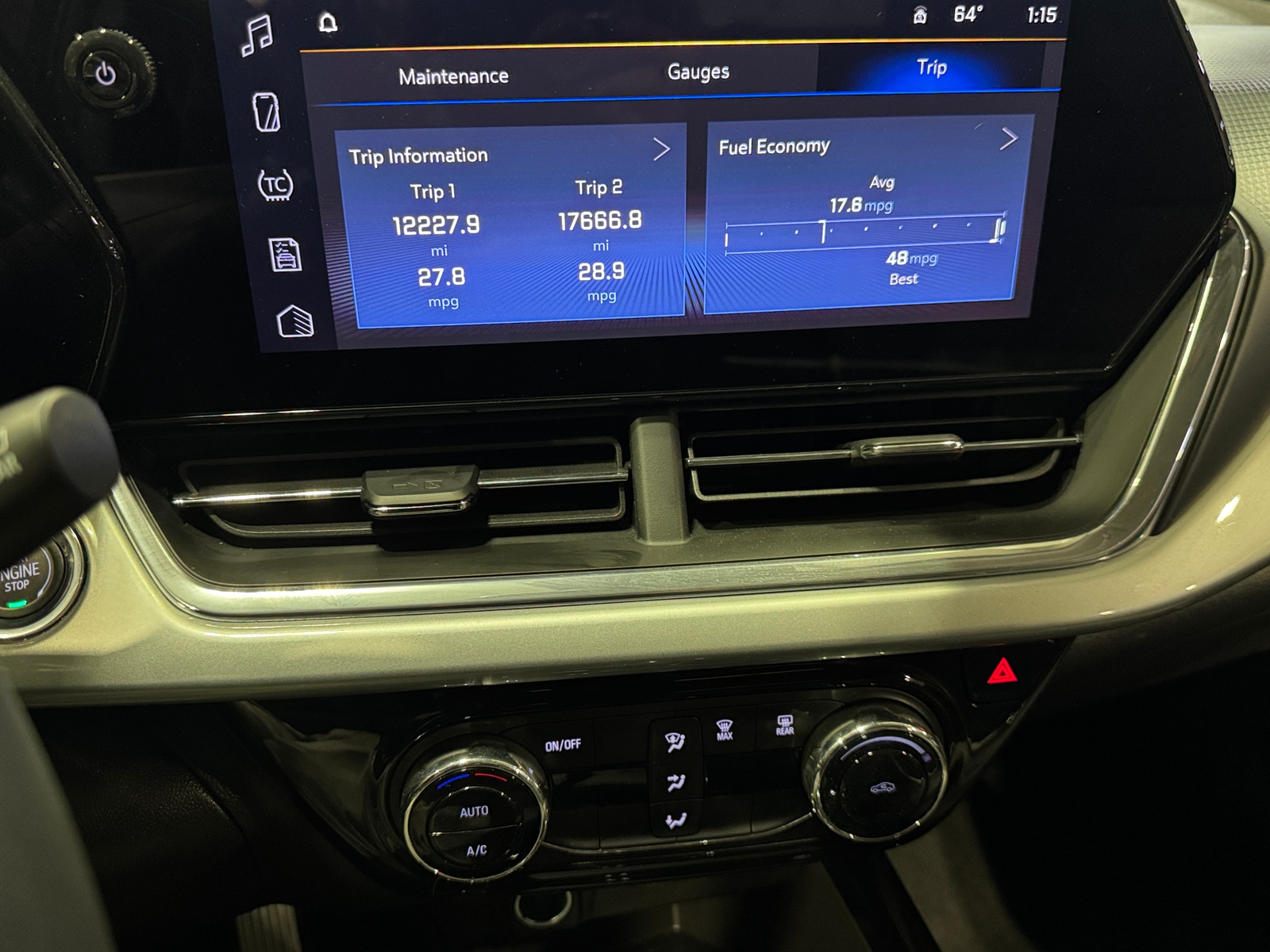 Thumbnail: 2025 Chevrolet Trax - 4