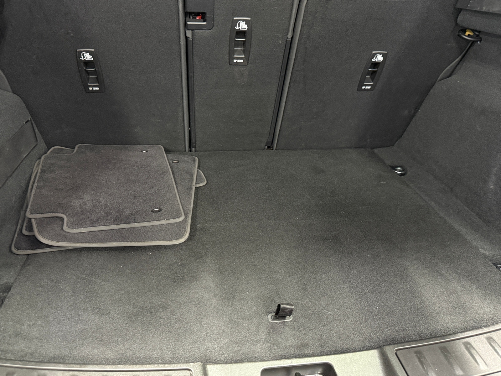 Thumbnail: 2021 Land Rover Range Rover Evoque - 6