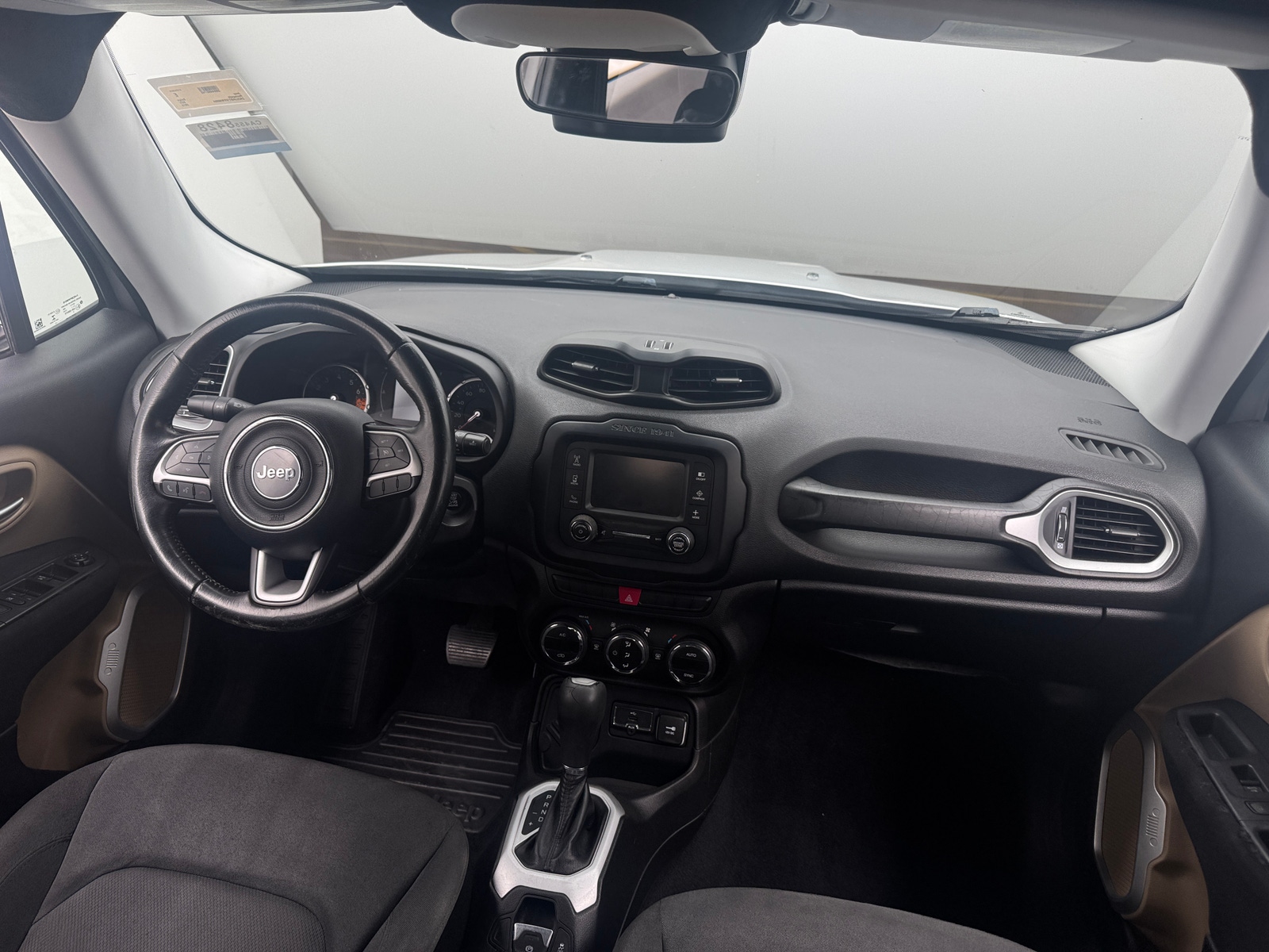 Thumbnail: 2015 Jeep Renegade - 3