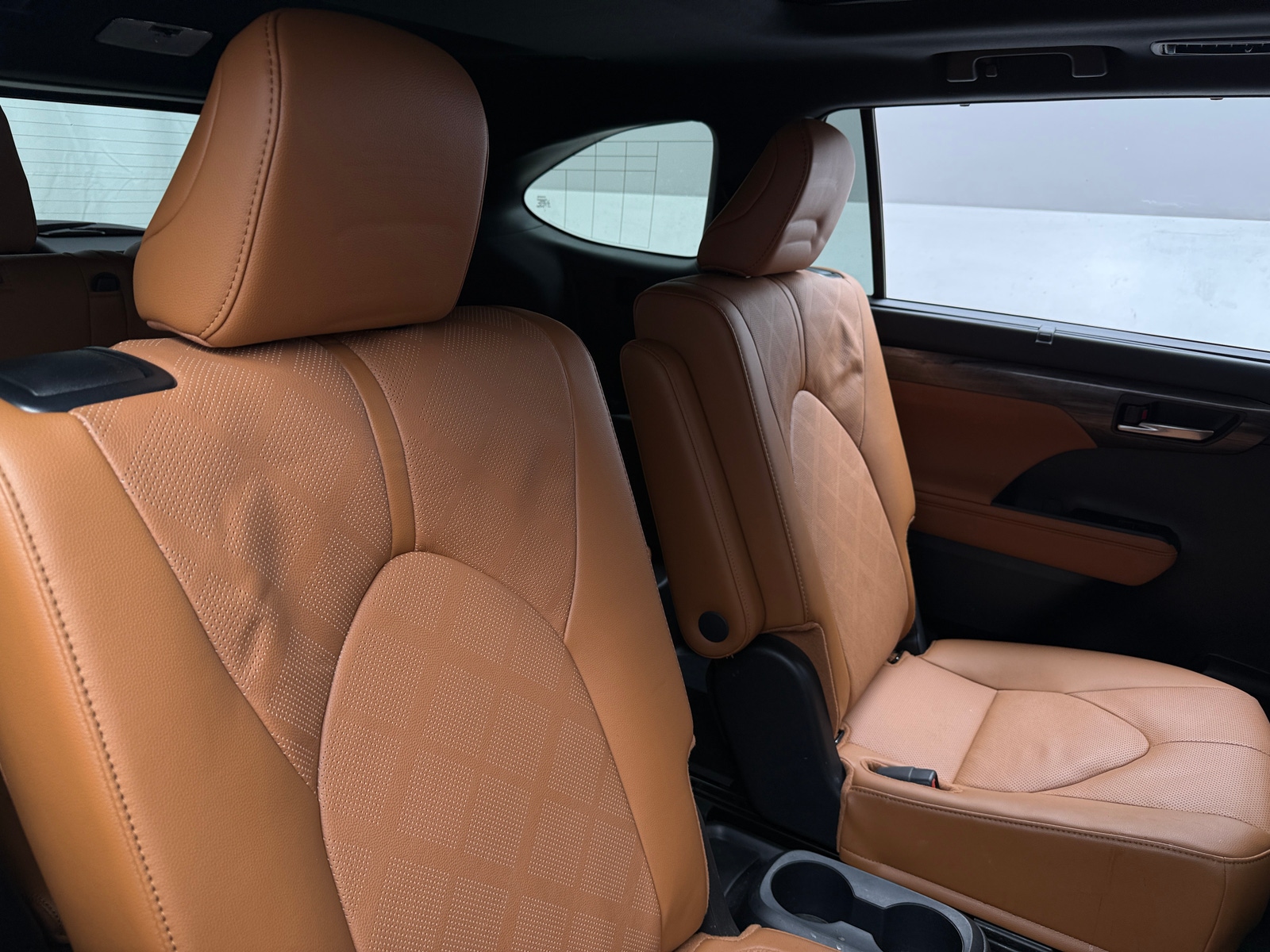 Thumbnail: 2024 Toyota Highlander - 5