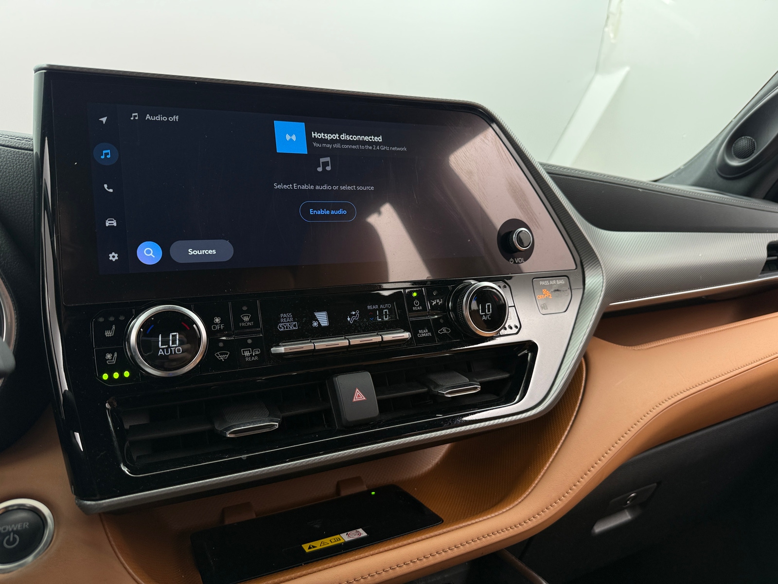 Thumbnail: 2024 Toyota Highlander - 3