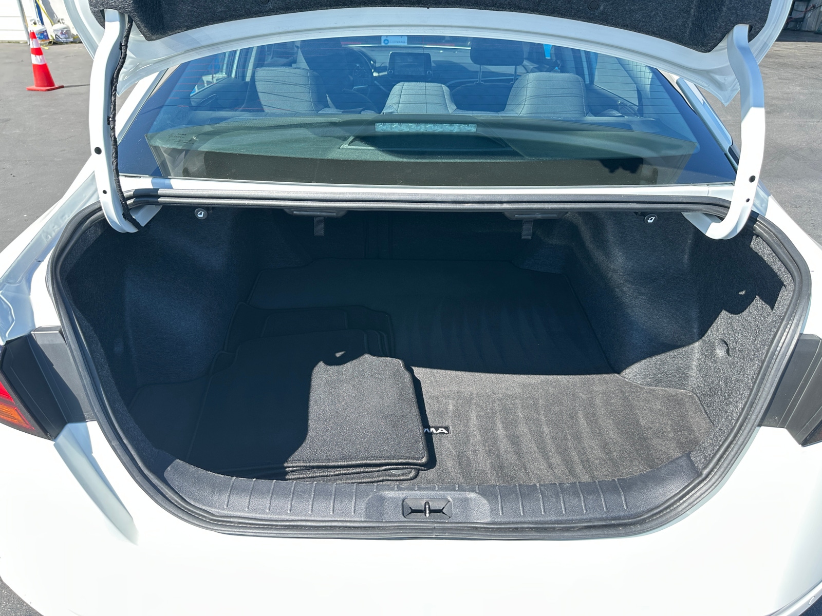 Thumbnail: 2025 Nissan Altima - 7