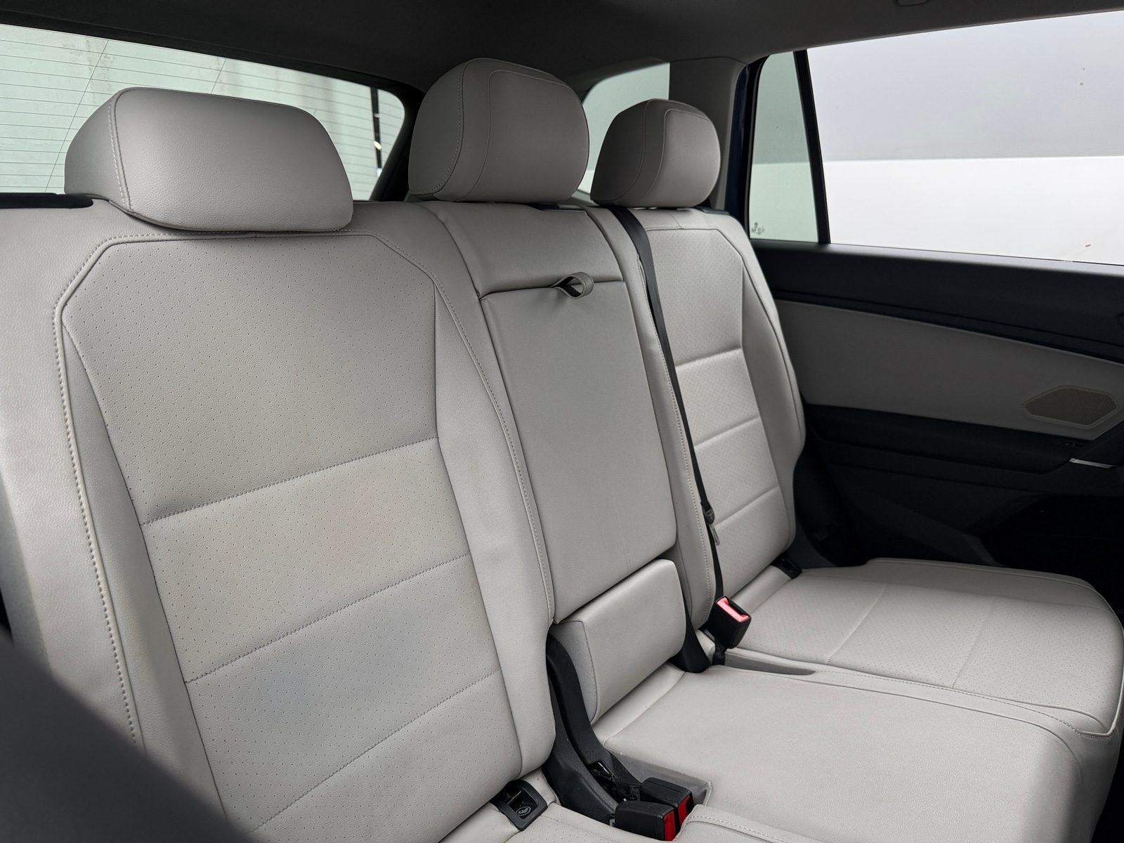 Thumbnail: 2020 Volkswagen Tiguan - 5