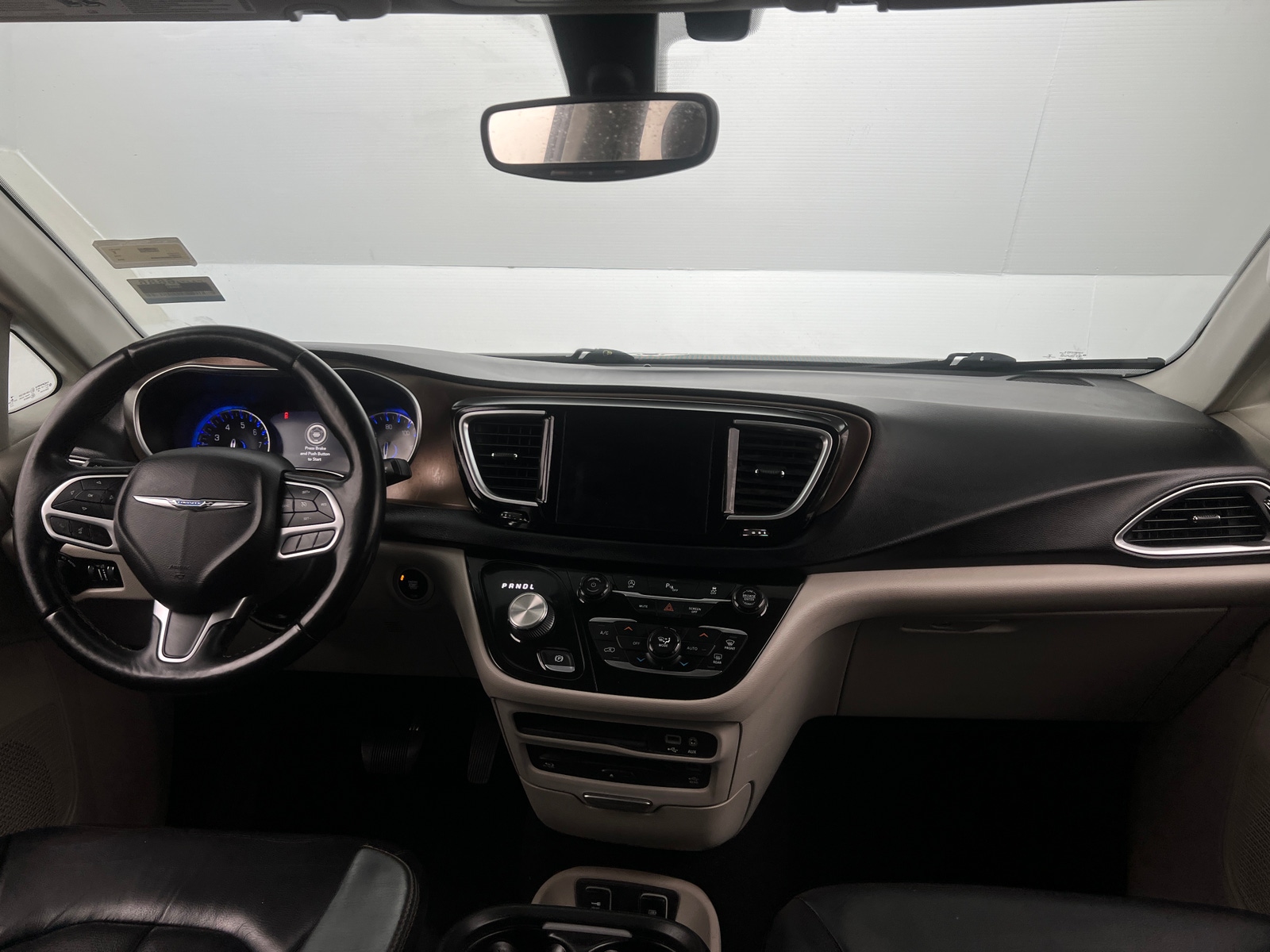 Thumbnail: 2018 Chrysler Pacifica - 2