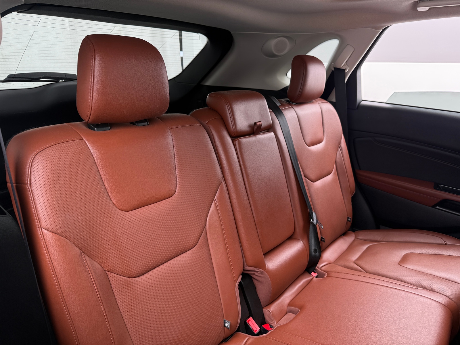 Thumbnail: 2019 Ford Edge - 5