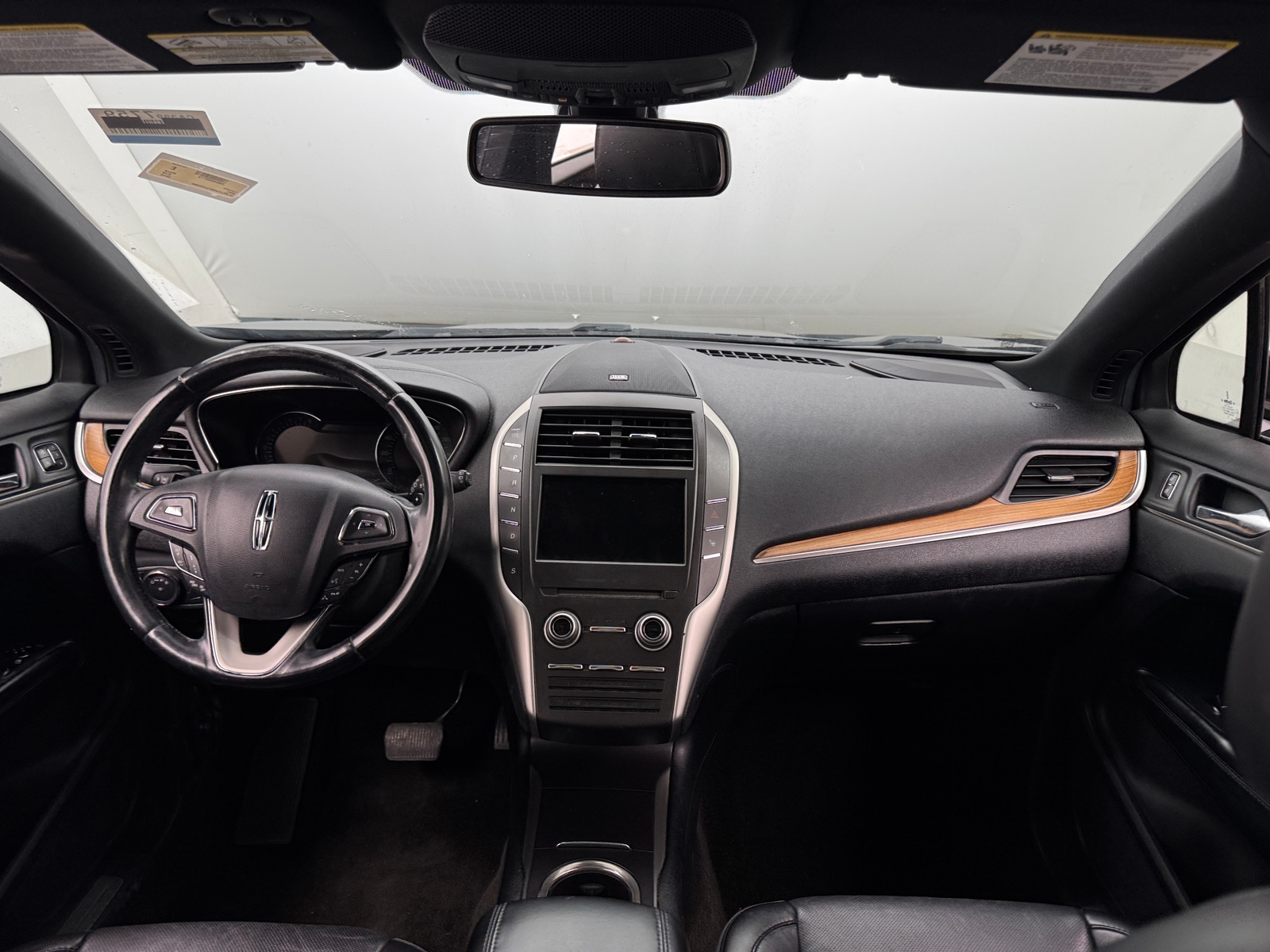 Thumbnail: 2015 Lincoln MKC - 2