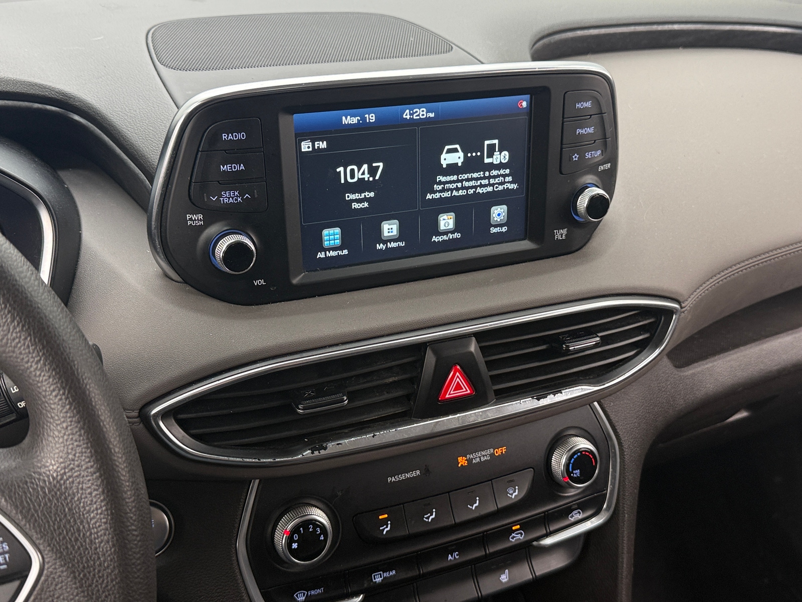 Thumbnail: 2020 Hyundai Santa Fe - 4