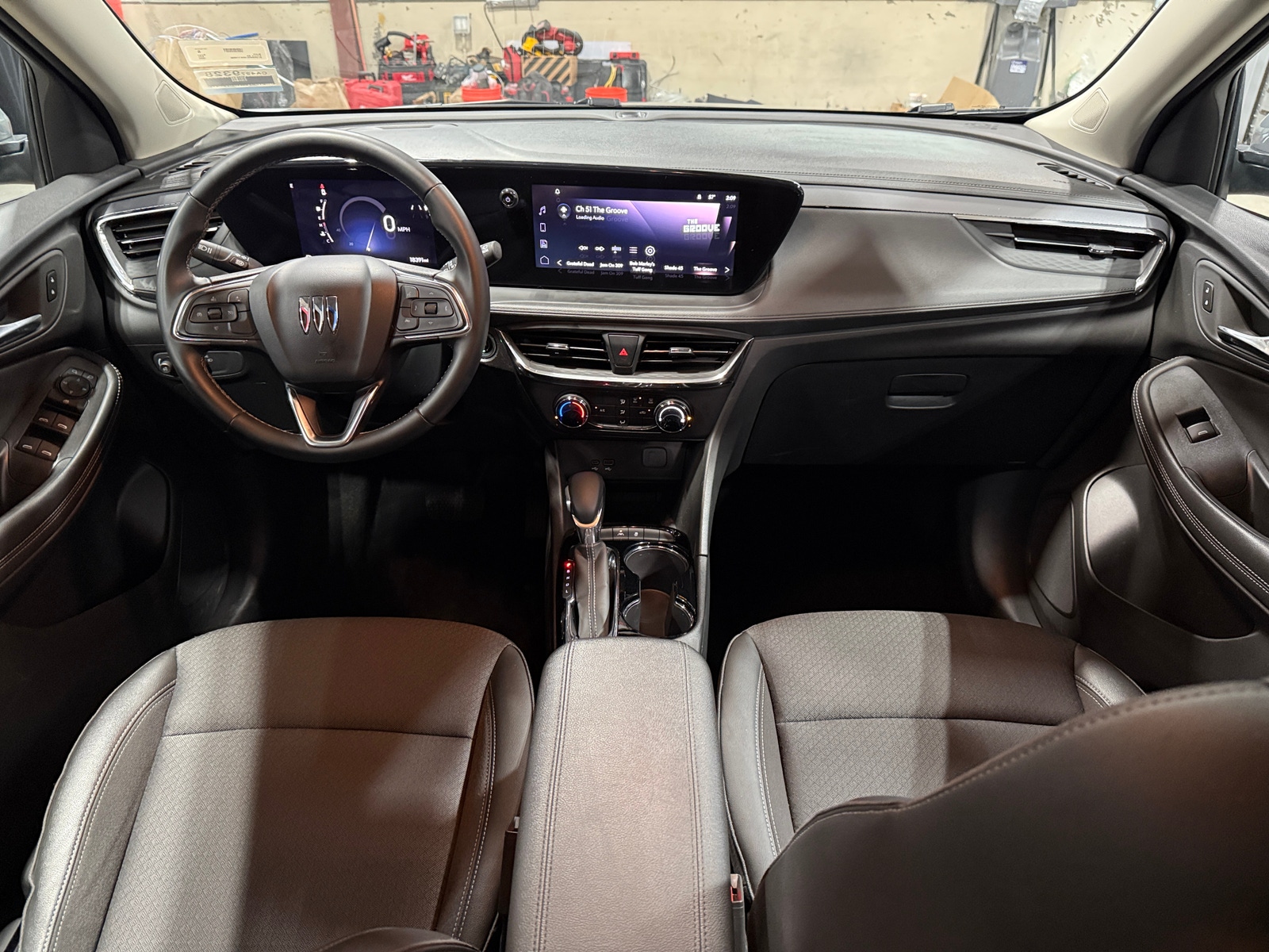 Thumbnail: 2025 Buick Encore GX - 3