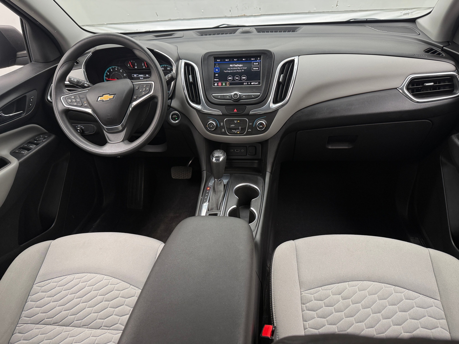 Thumbnail: 2020 Chevrolet Equinox - 3