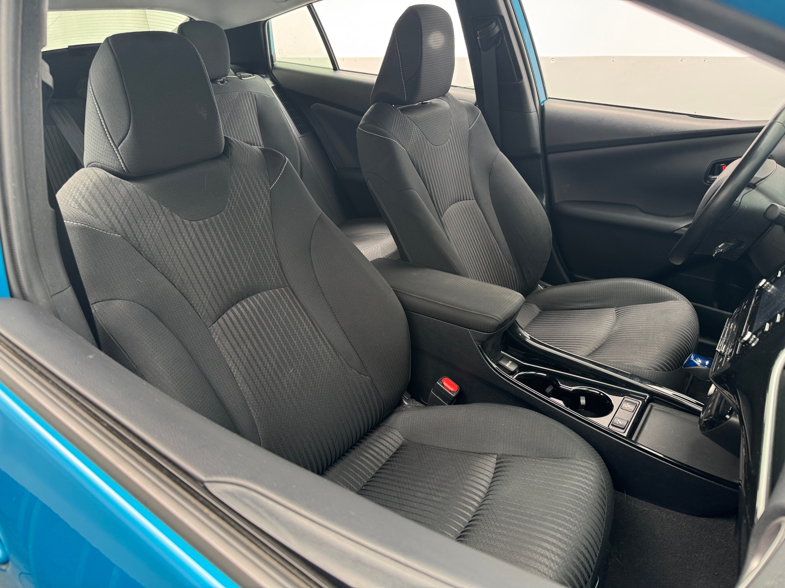 Thumbnail: 2021 Toyota Prius Prime - 2