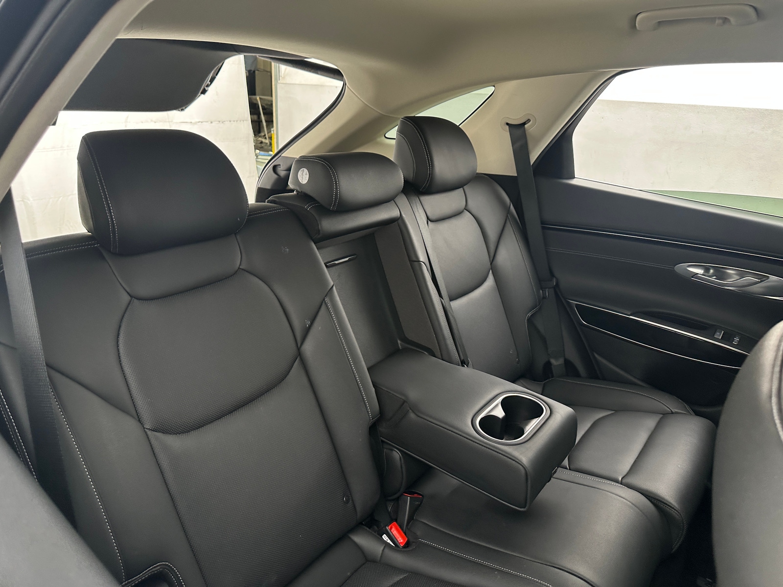 Thumbnail: 2022 Genesis GV70 - 5