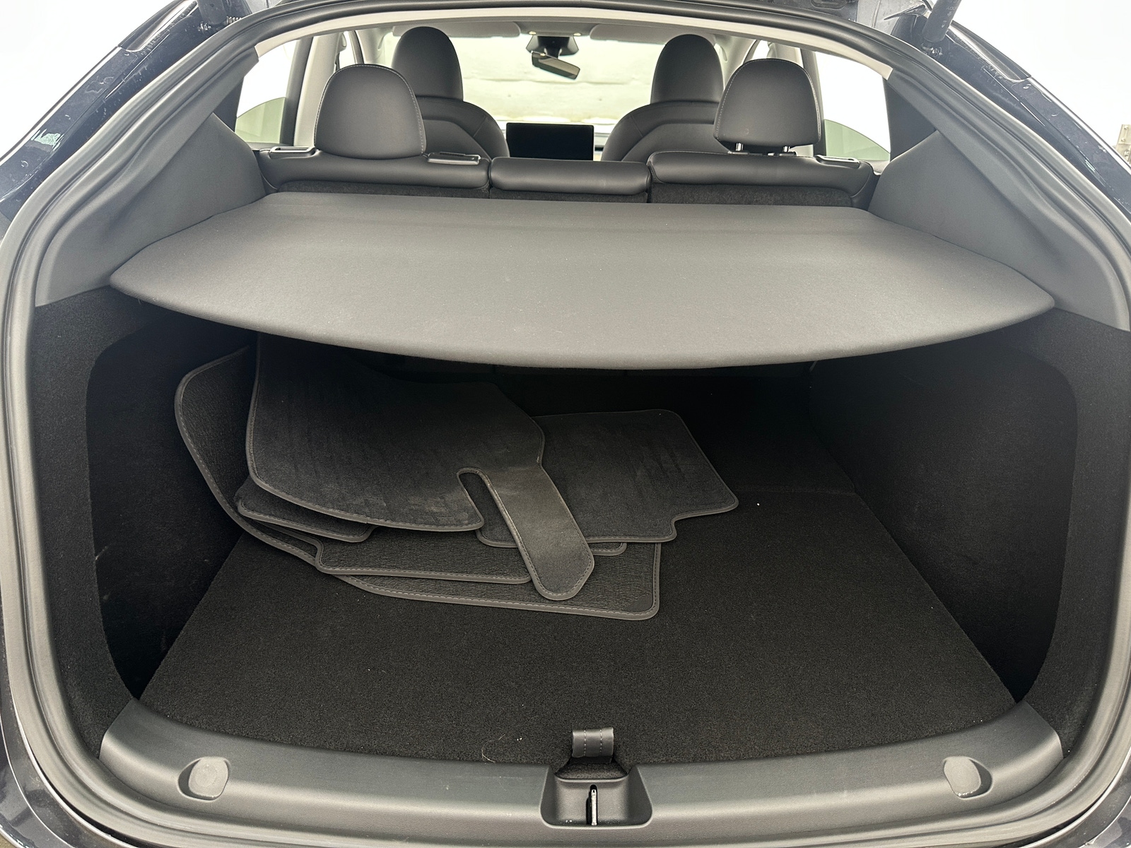 Thumbnail: 2024 Tesla Model Y - 6