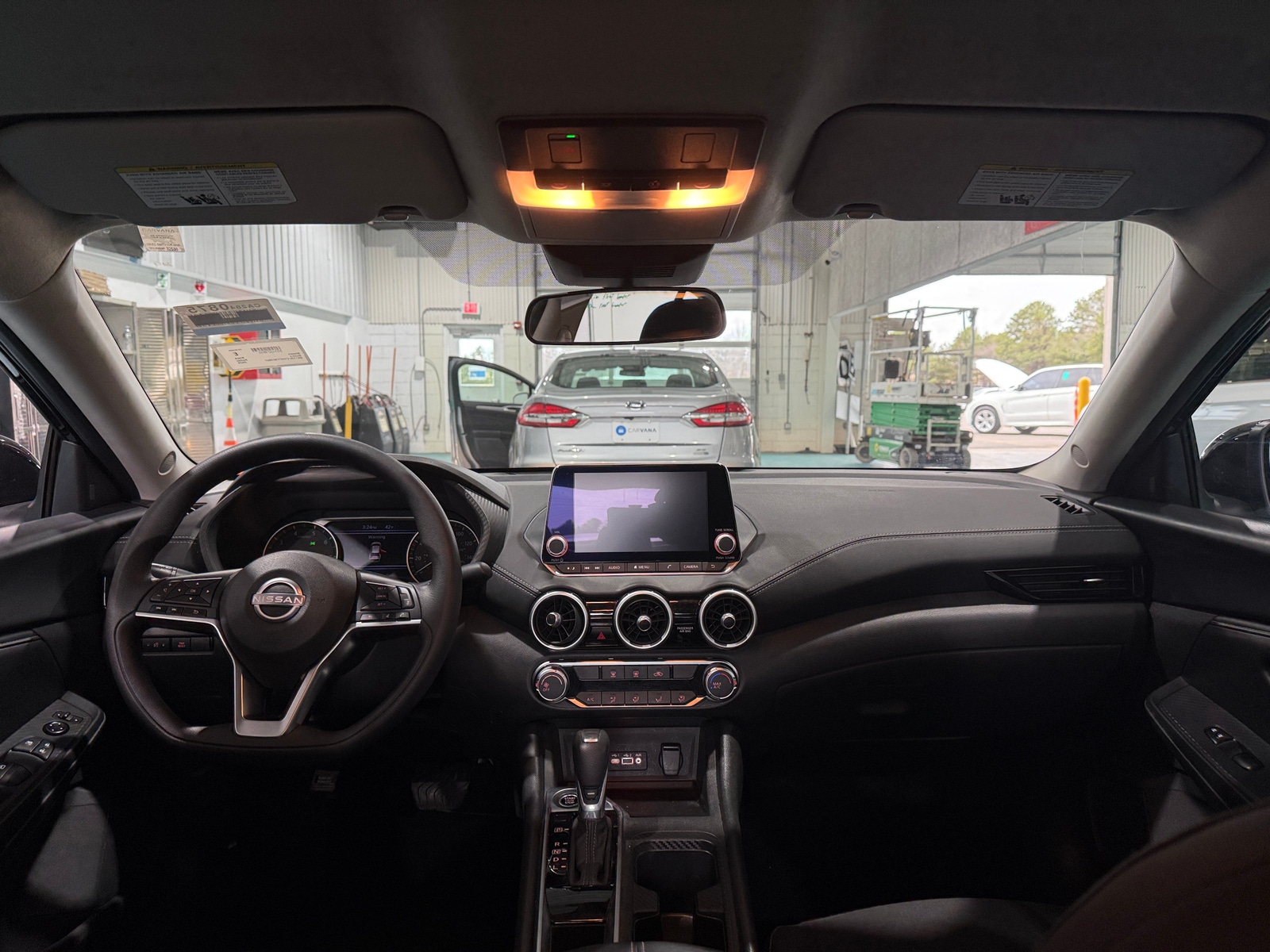 Thumbnail: 2025 Nissan Sentra - 3