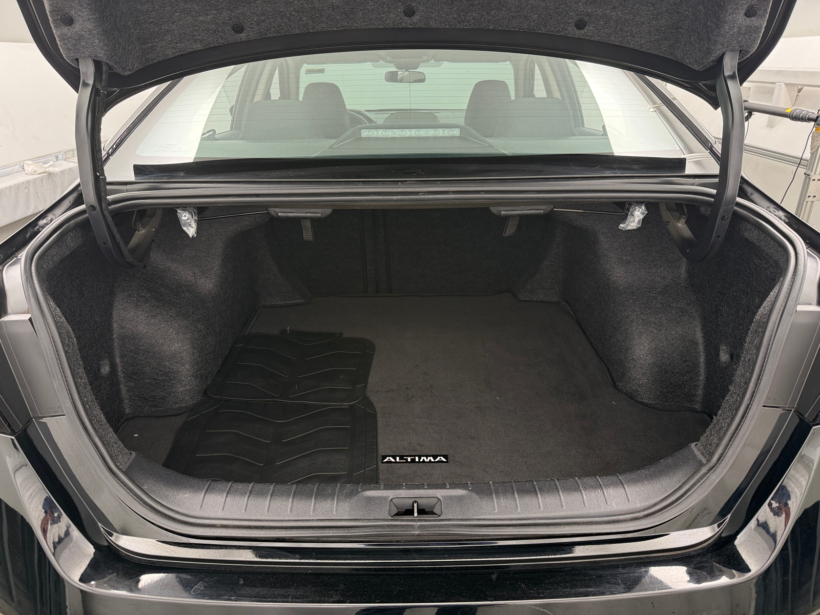 Thumbnail: 2025 Nissan Altima - 7