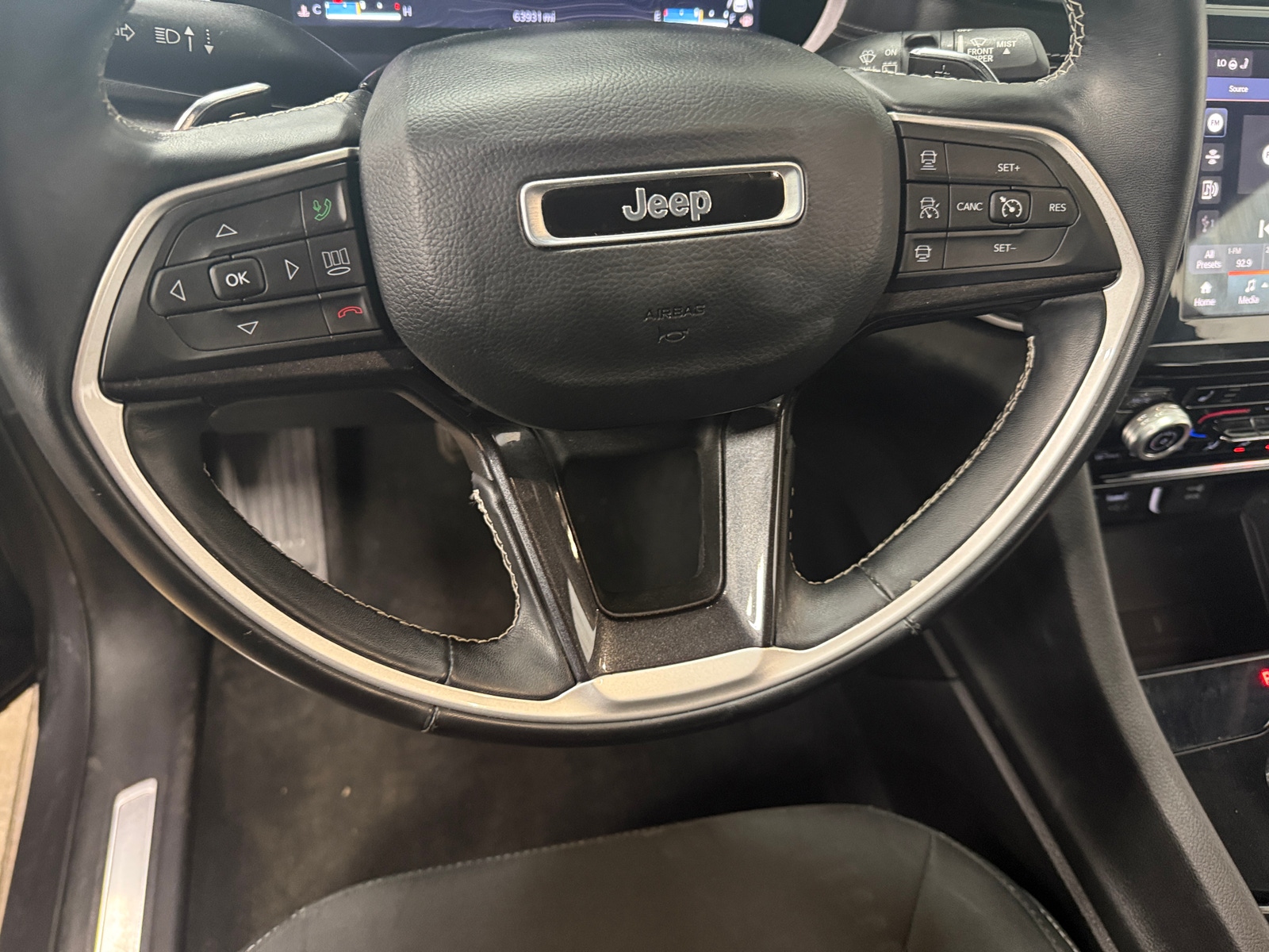 Thumbnail: 2022 Jeep Grand Cherokee - 5