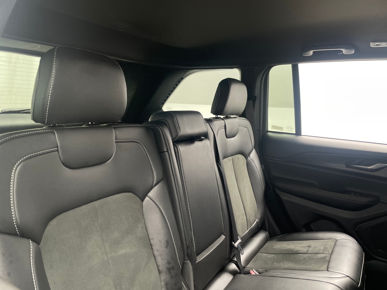 Thumbnail: 2025 Jeep Grand Cherokee - 5