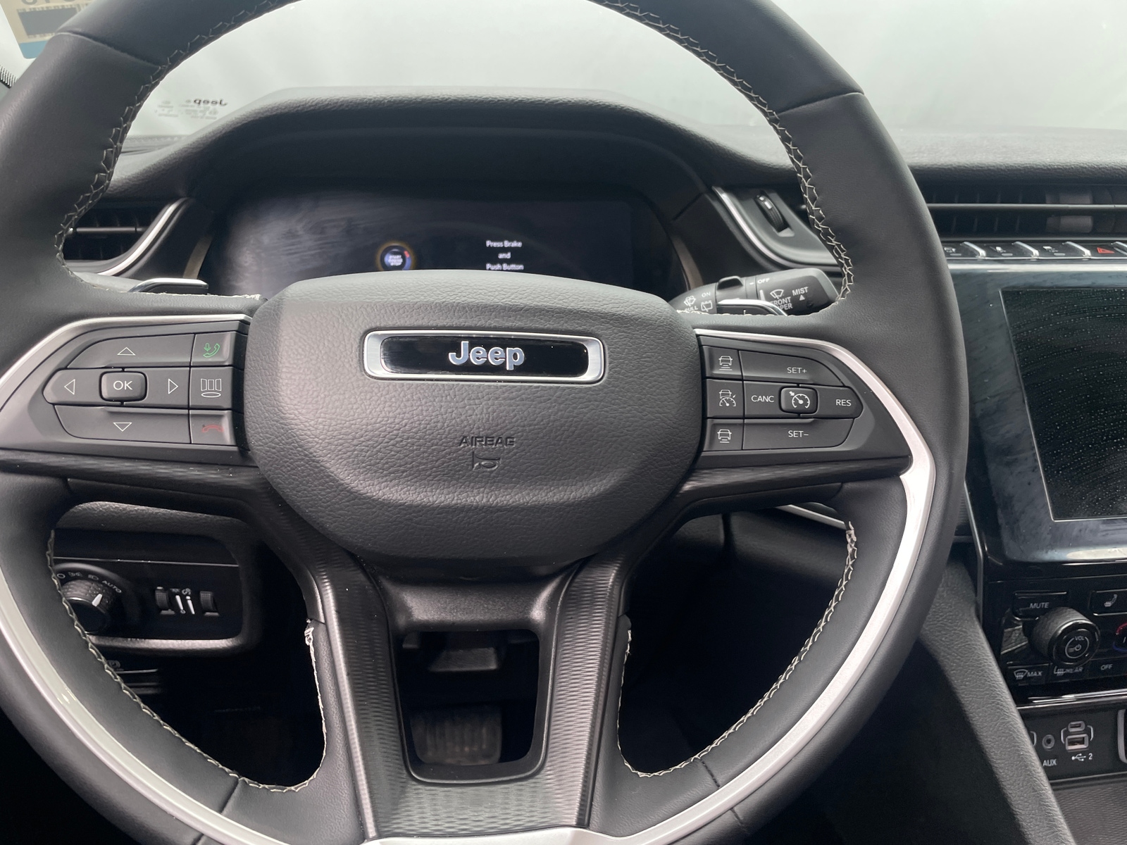 Thumbnail: 2025 Jeep Grand Cherokee - 4