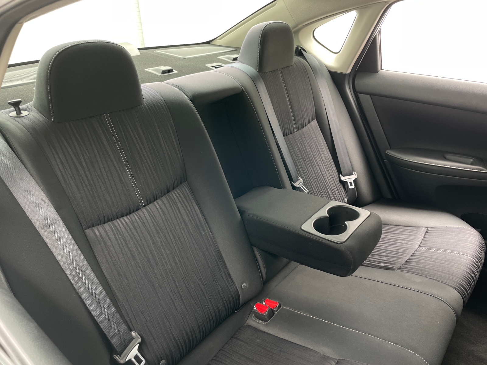 Thumbnail: 2018 Nissan Sentra - 6