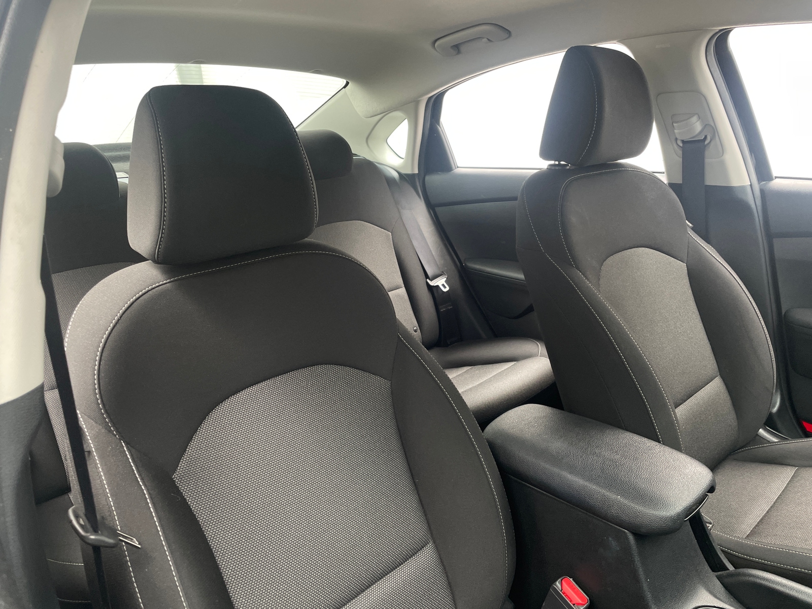 Thumbnail: 2023 Kia Forte - 2