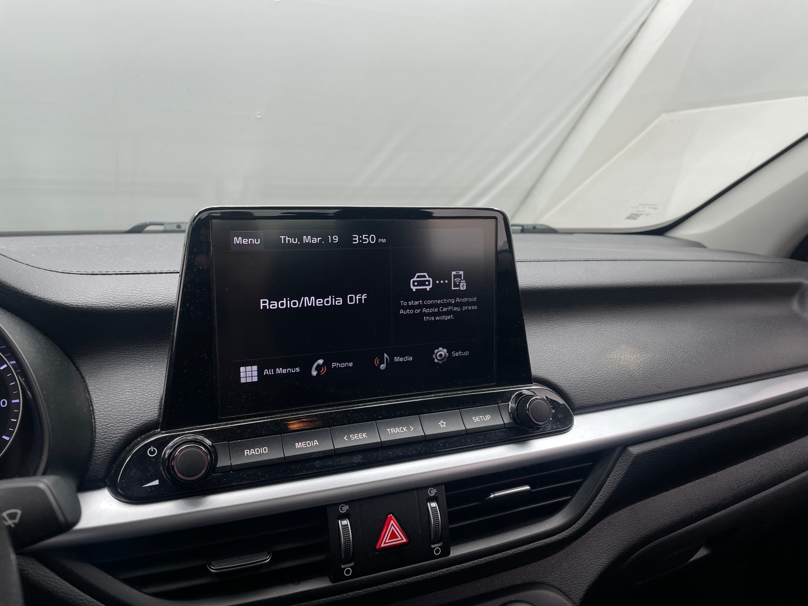 Thumbnail: 2023 Kia Forte - 4