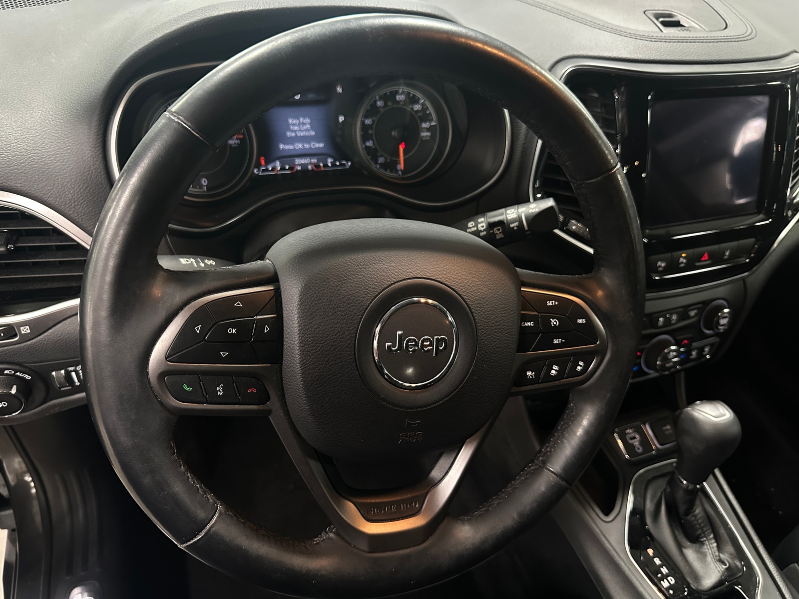 Thumbnail: 2019 Jeep Cherokee - 4